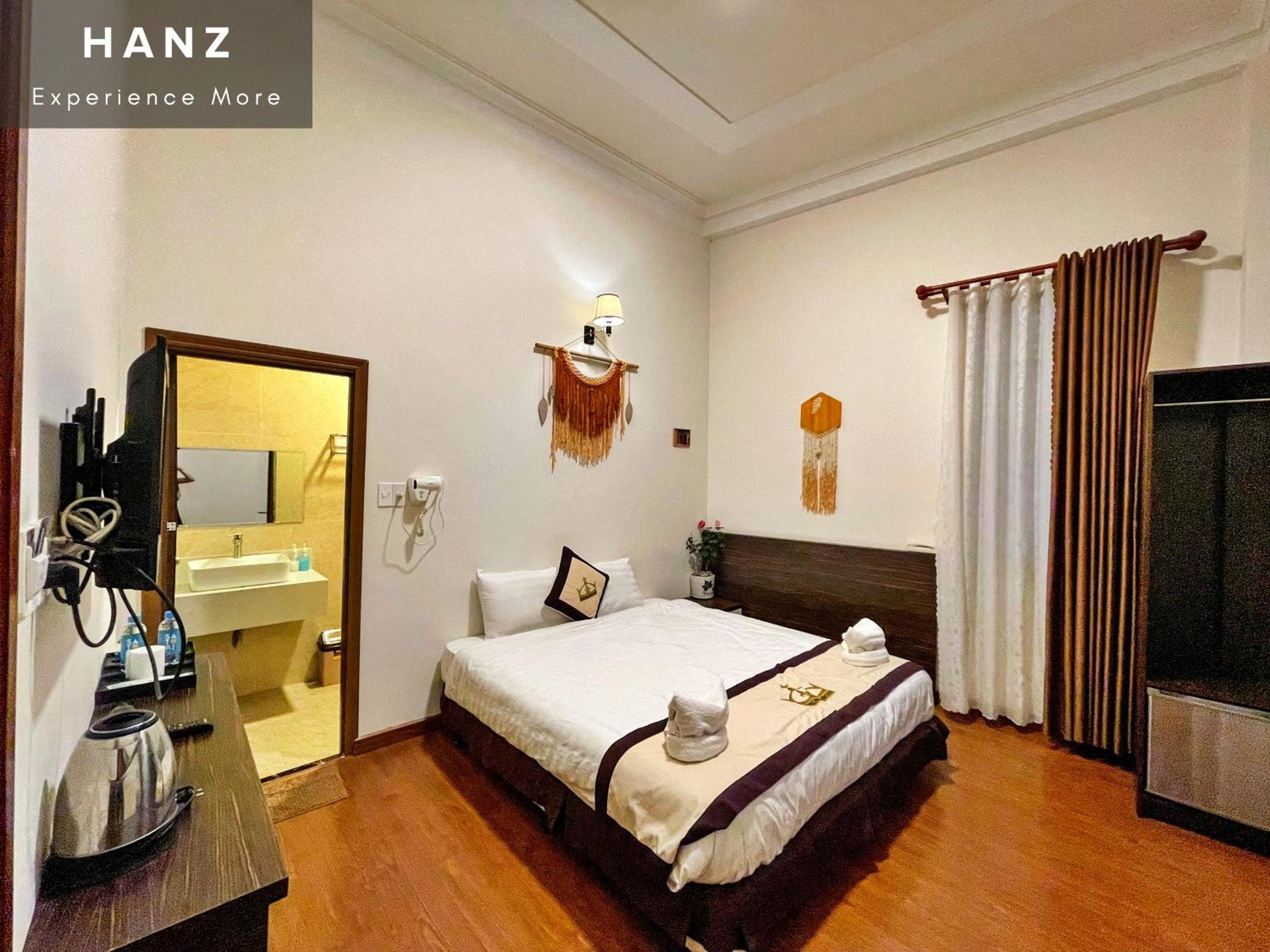 Deluxe Double Room With Balcony photo 1