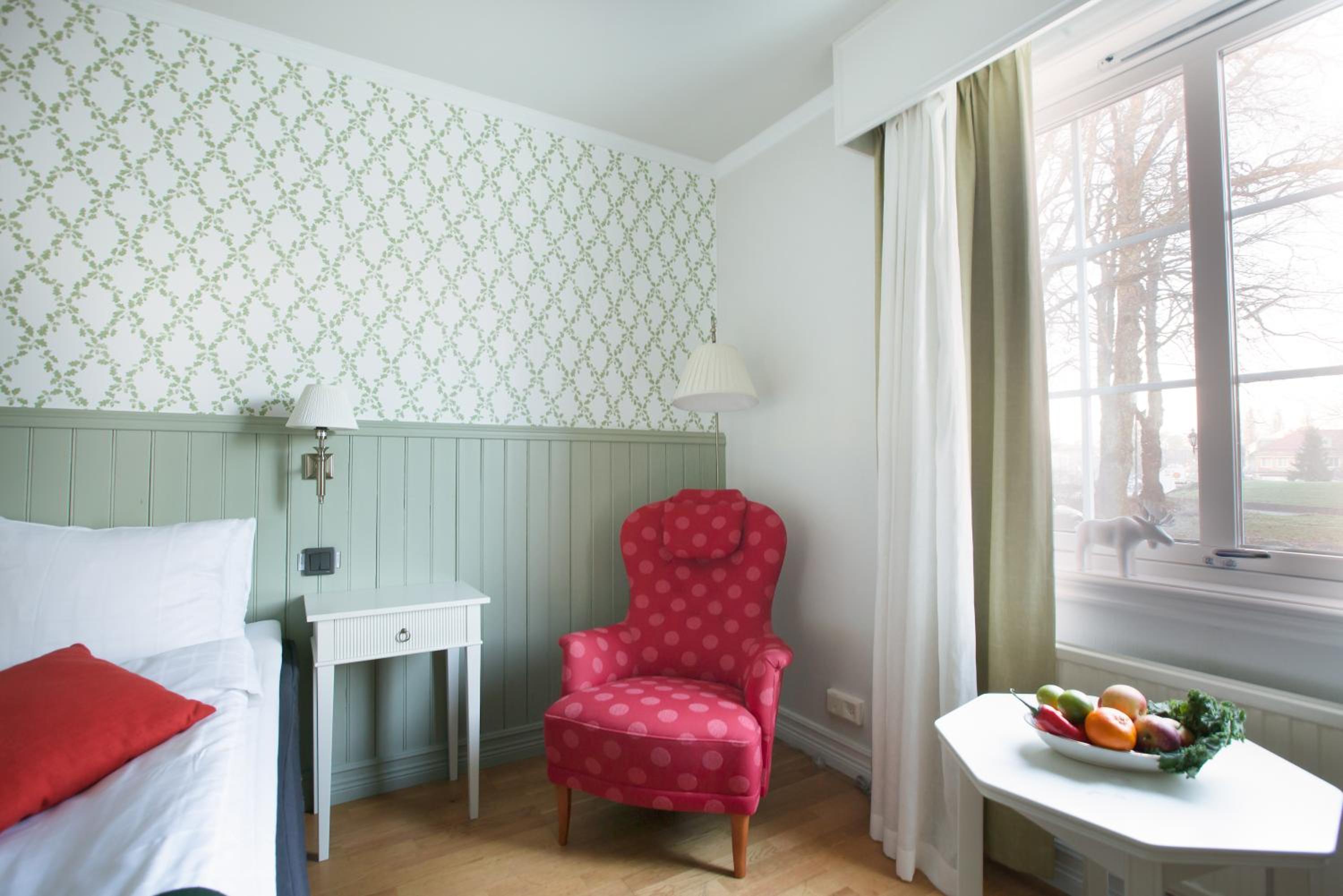 Classic Twin Room - Photo 7