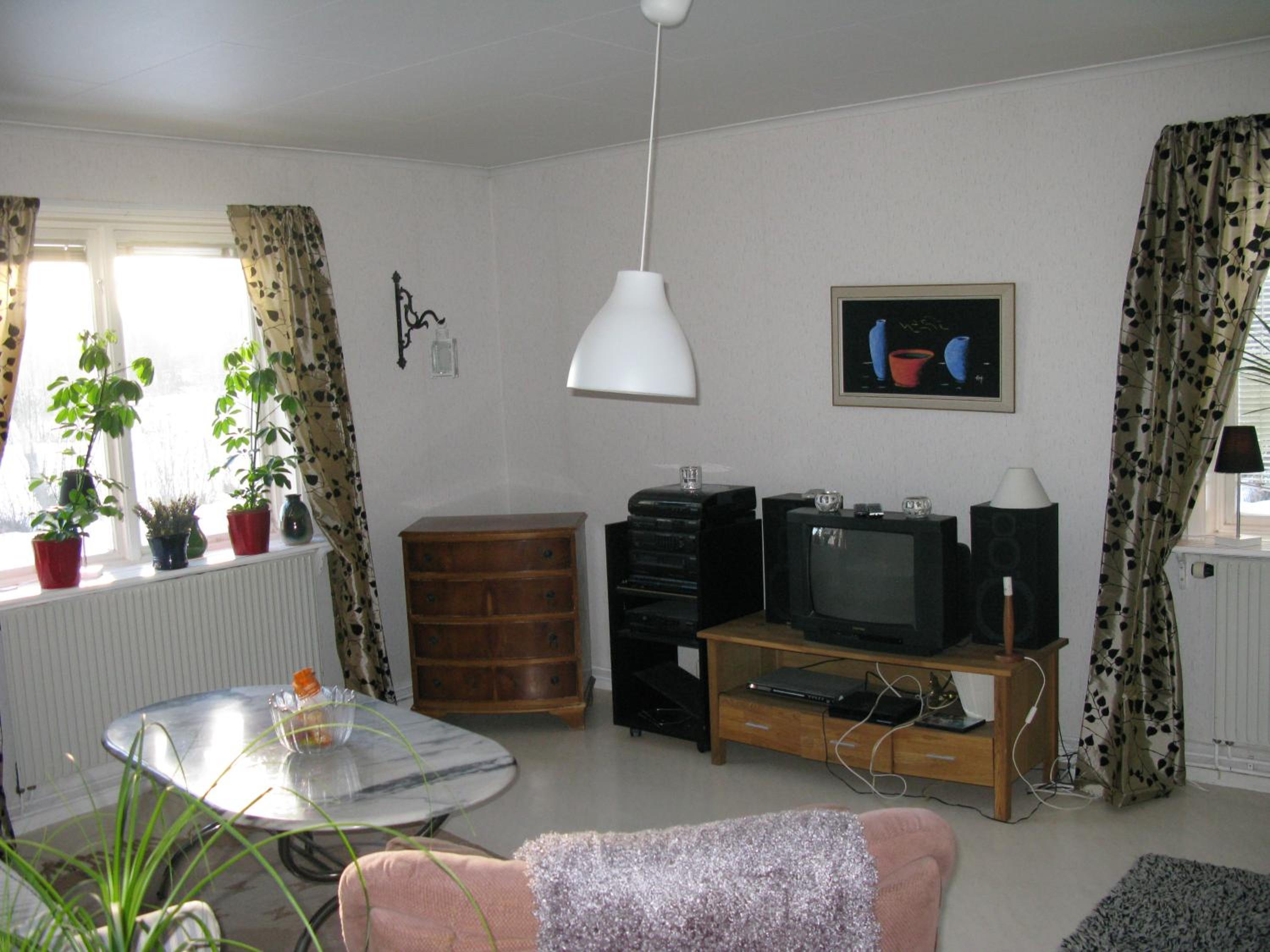 Four-Bedroom House photo 2