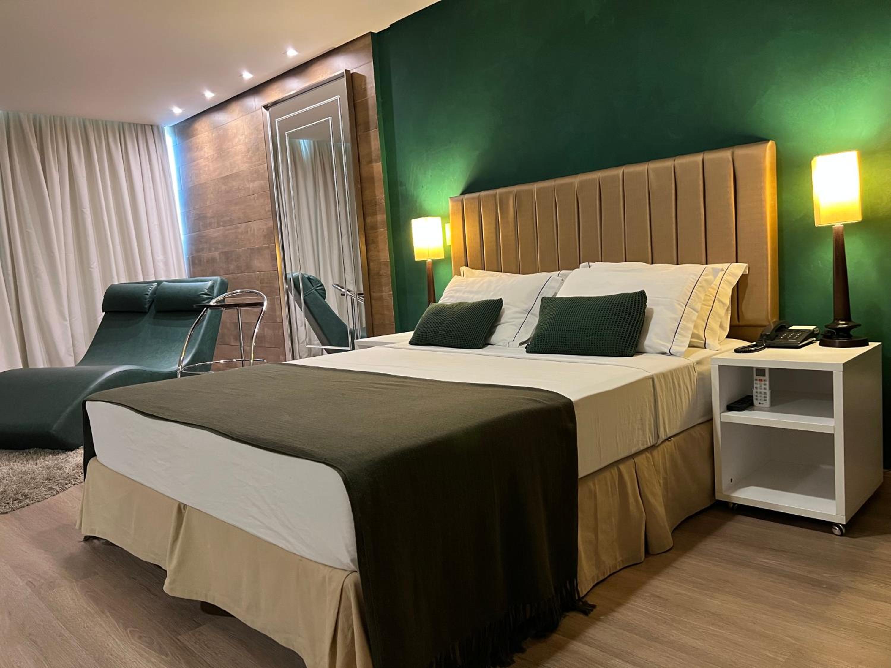 Suite with Spa Bath
