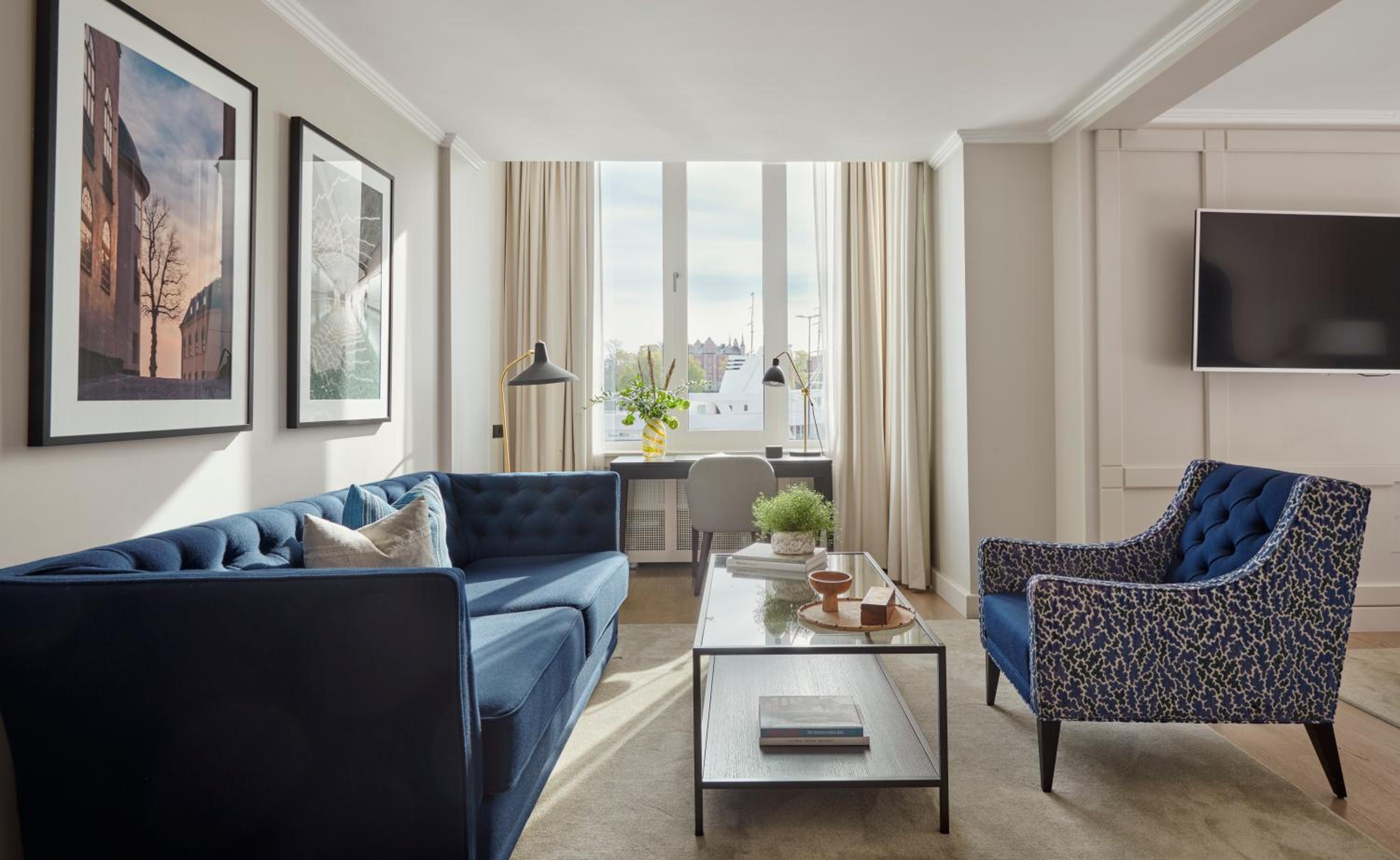 Stockholm Suite with Sea View - Photo 4