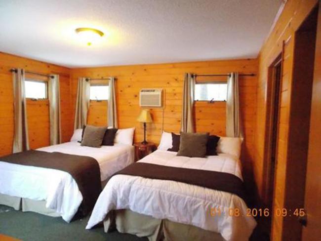 Three-Bedroom Suite photo 3