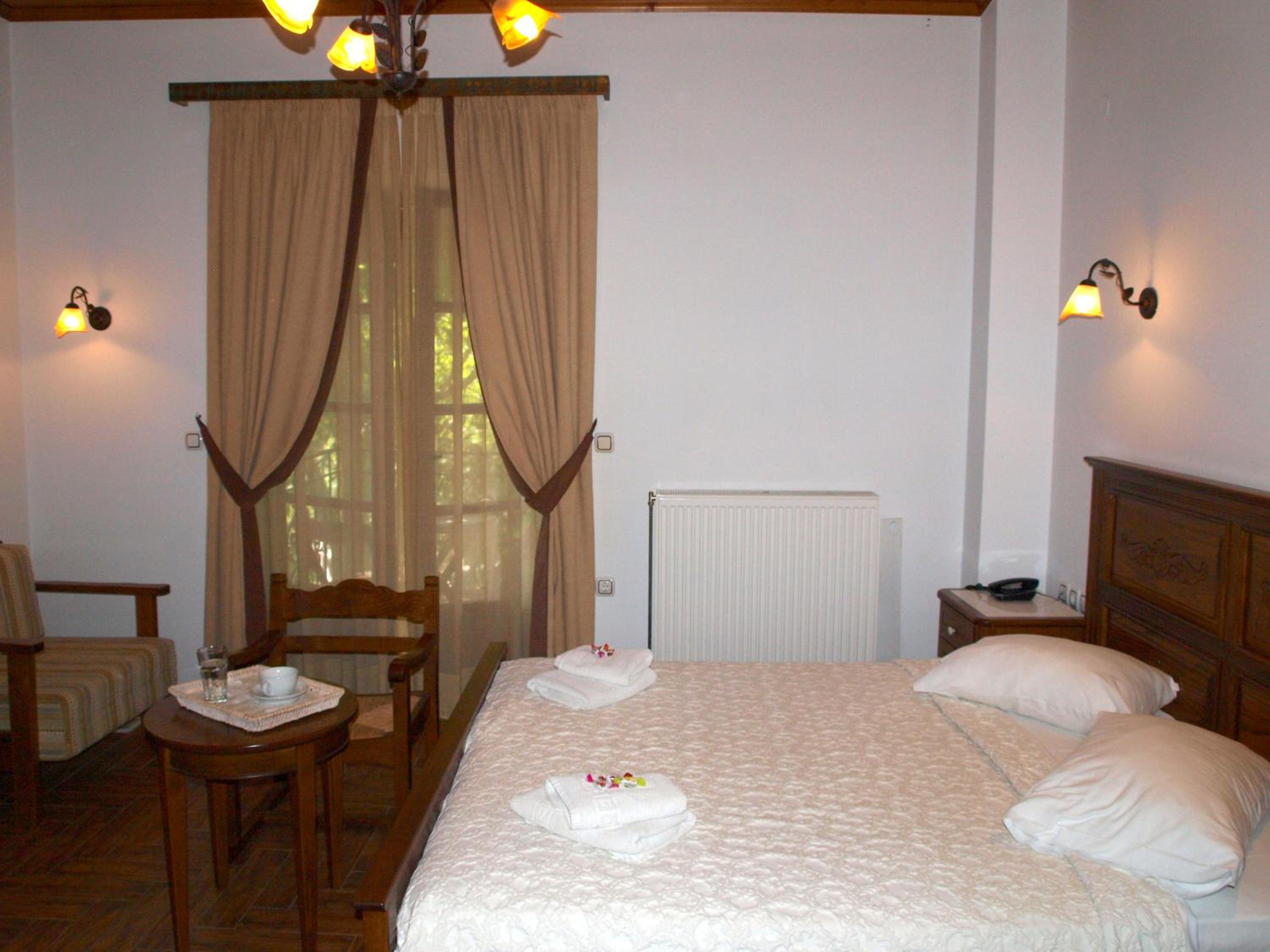 Deluxe Triple Room photo 2
