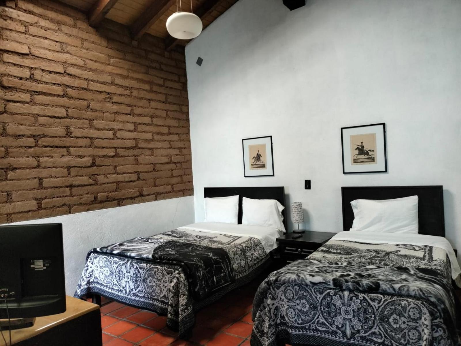 Triple Room with Private Bathroom photo 1