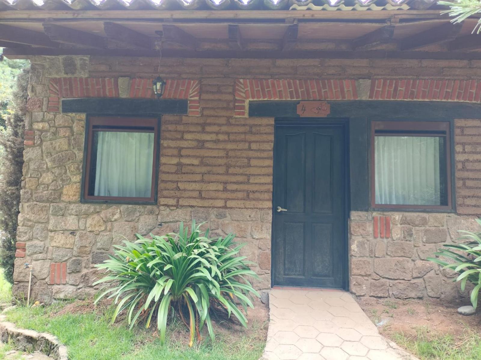 Triple Room with Private Bathroom photo 2