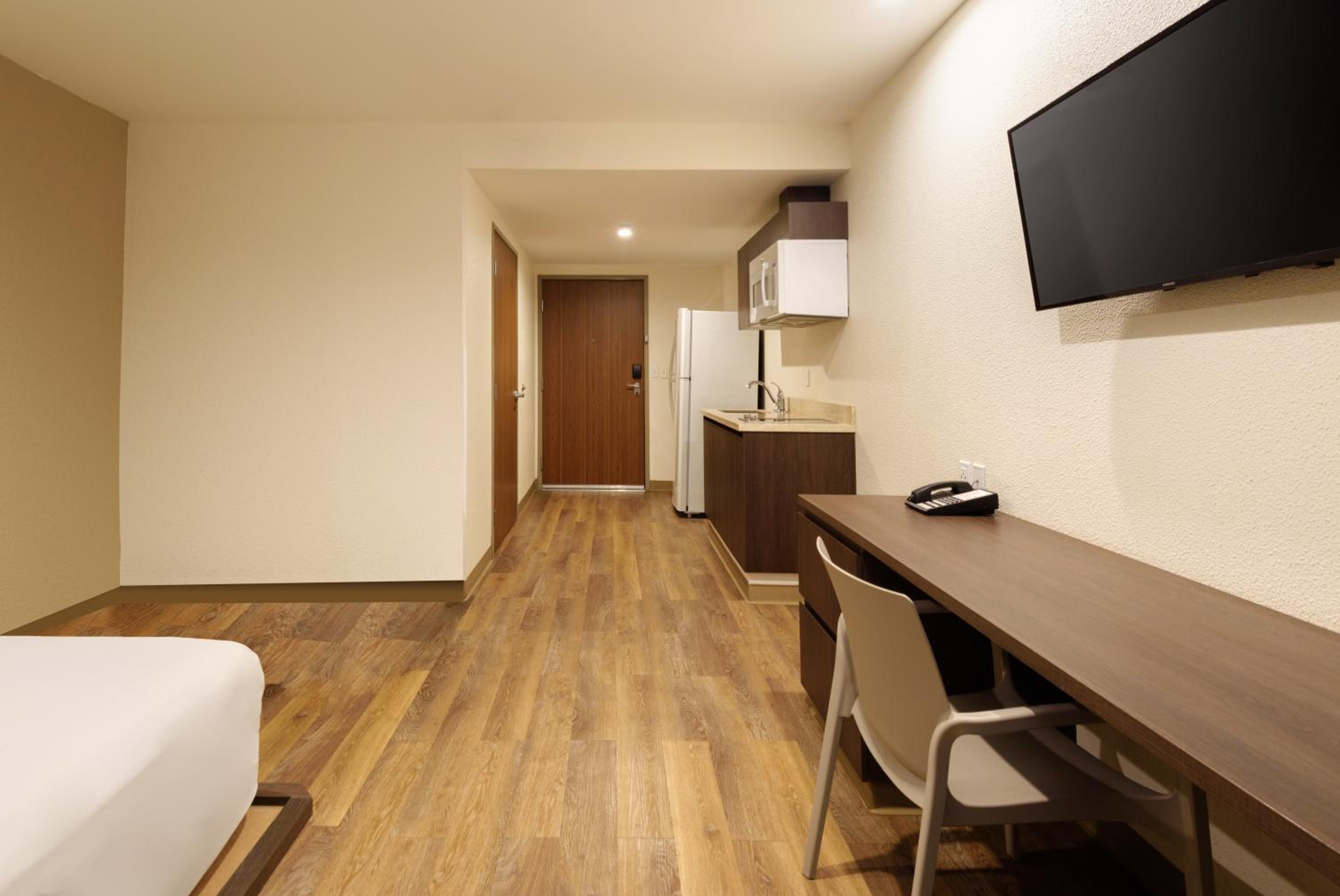 Standard Double Suite - Photo 6