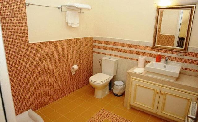 Two-Bedroom Apartment - Split Level - Photo 44