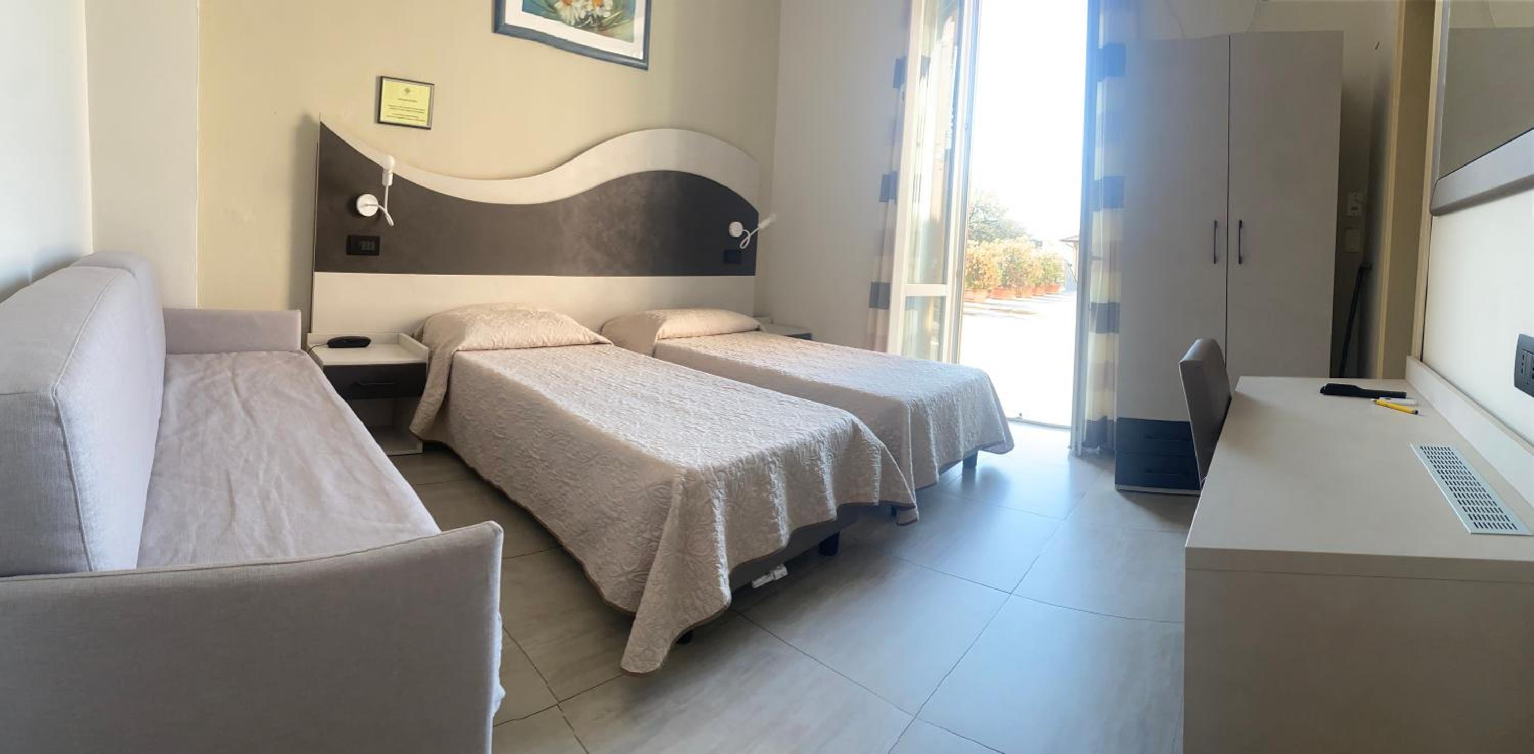 Triple Room