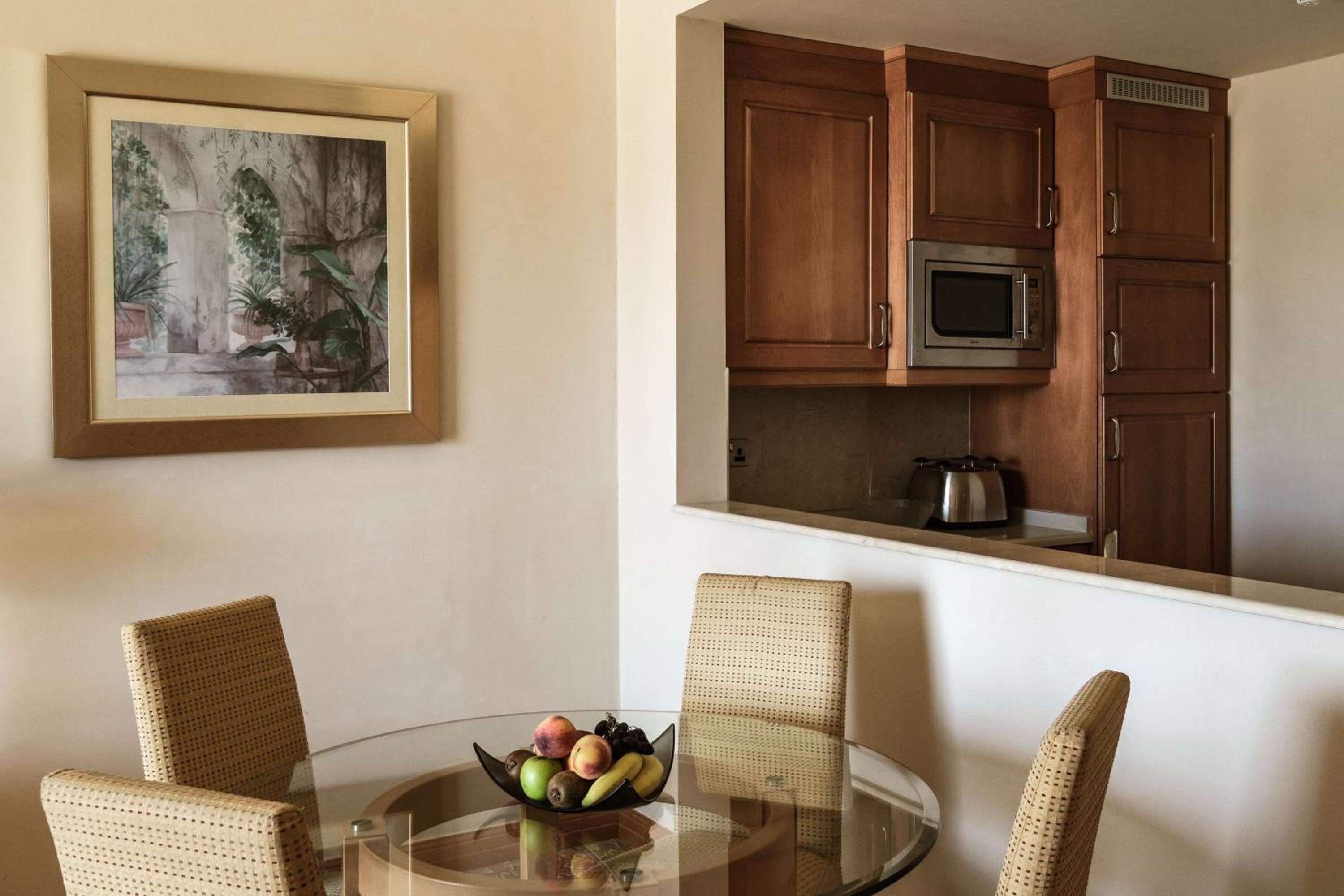 Suite with Country View  - Photo 1