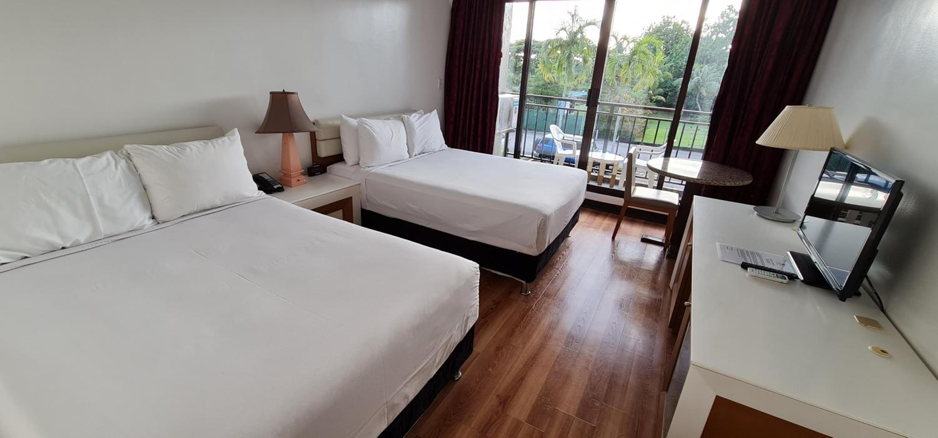Twin Room - Non-Smoking - Photo 1