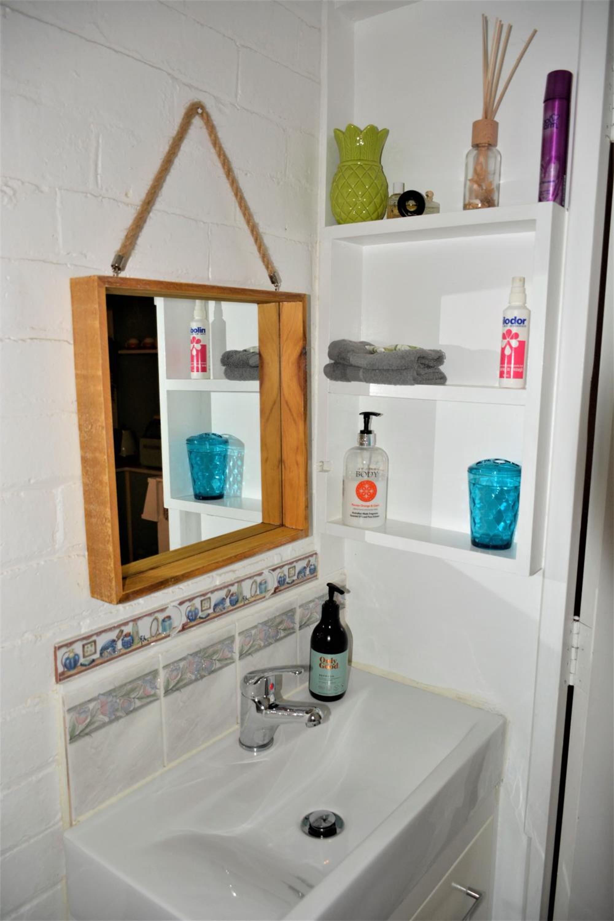 Double Room - Photo 3