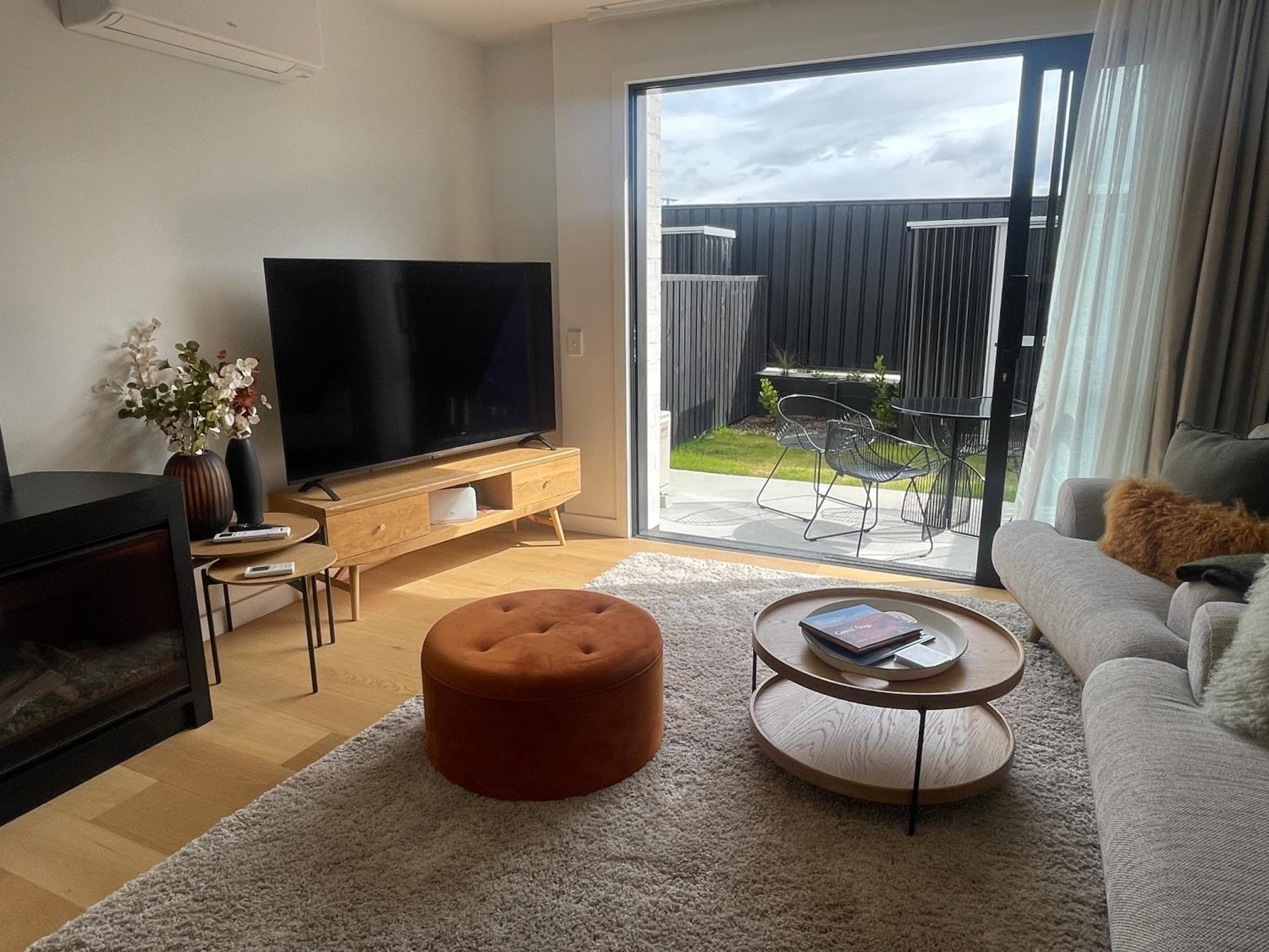 Three-Bedroom Apartment - Photo 2