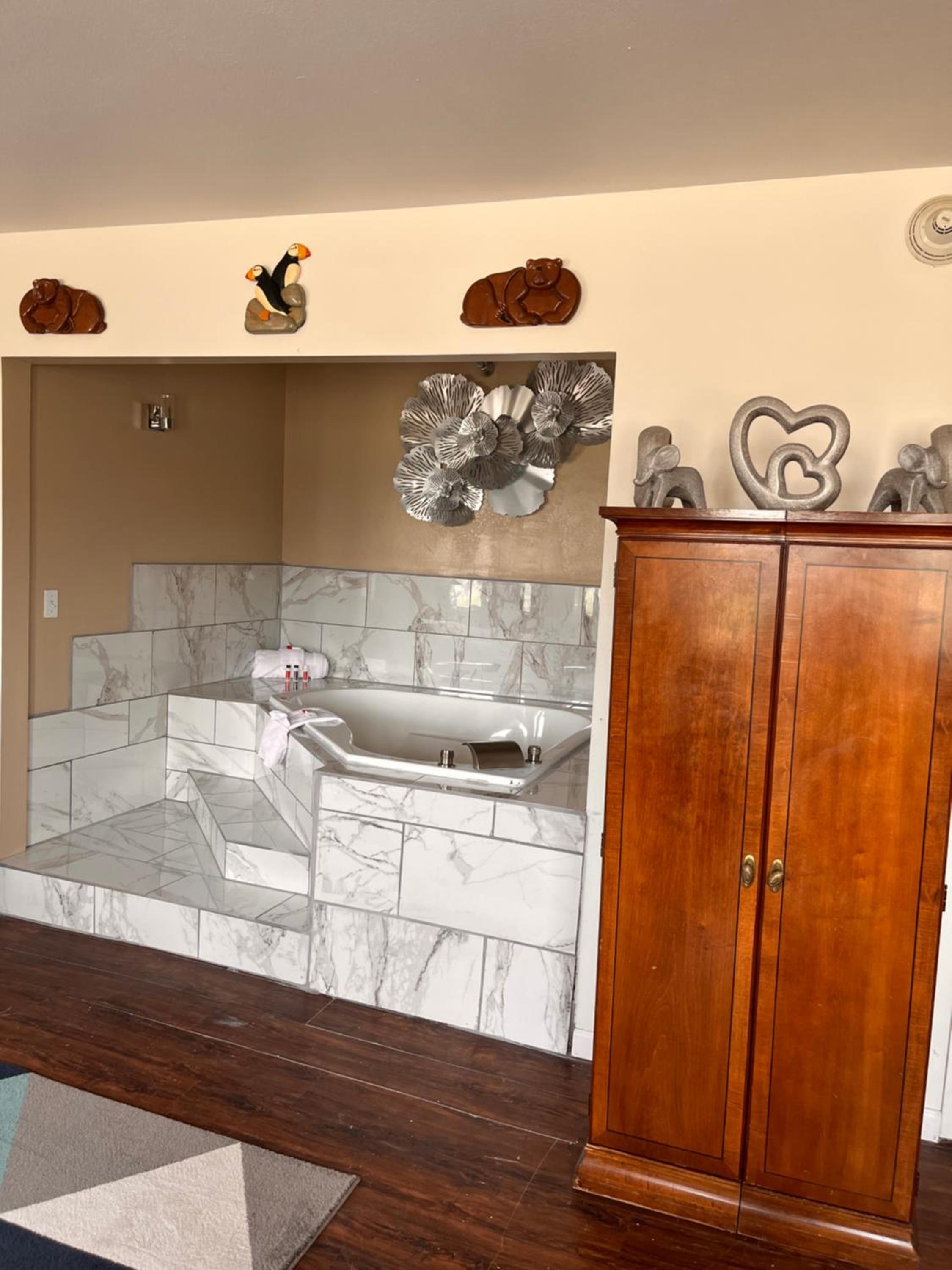 King Studio Suite - Non-Smoking - Photo 9