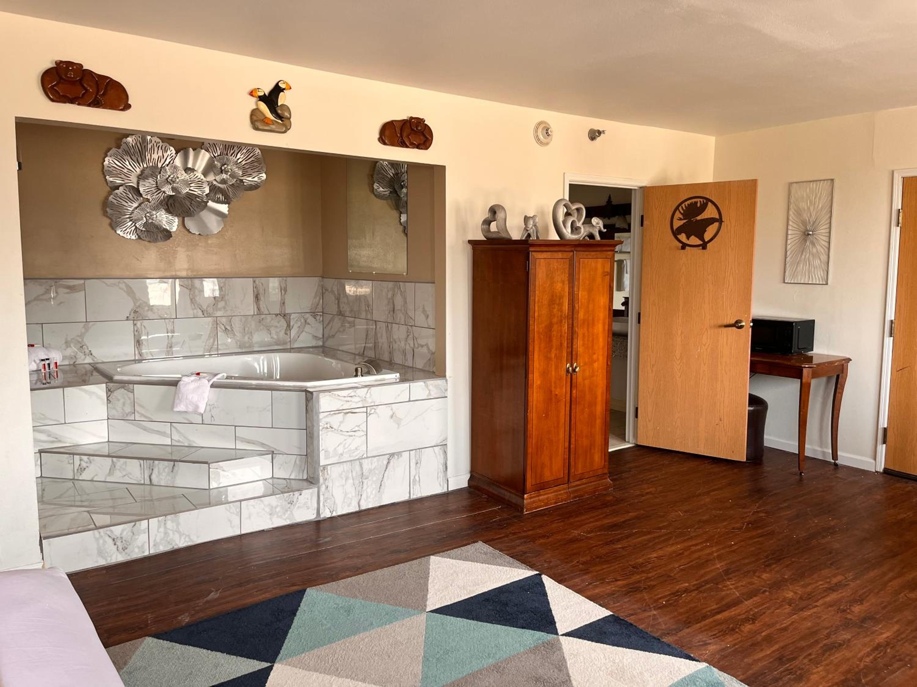 King Studio Suite - Non-Smoking - Photo 8