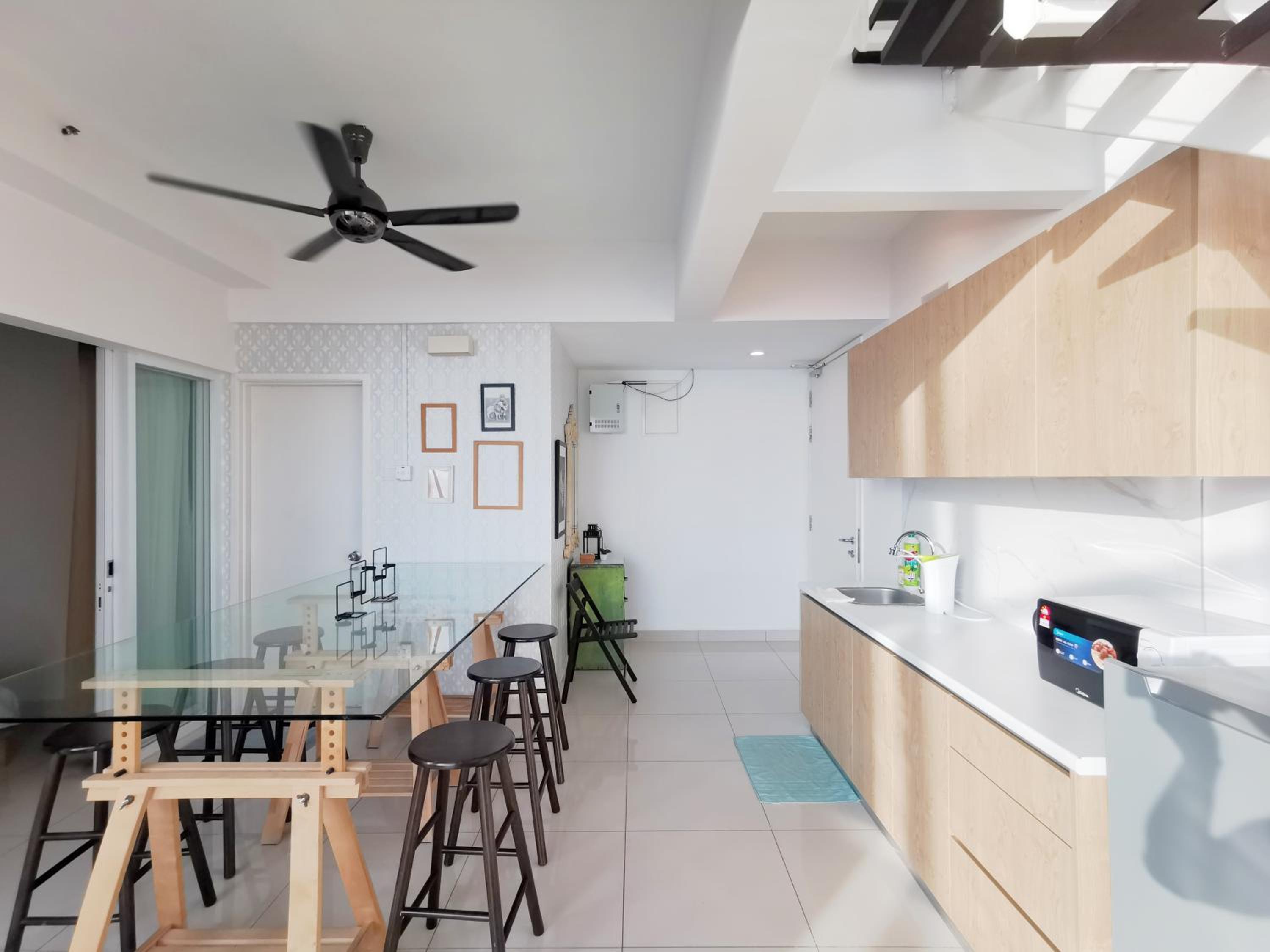 Two-Bedroom Apartment - Photo 32