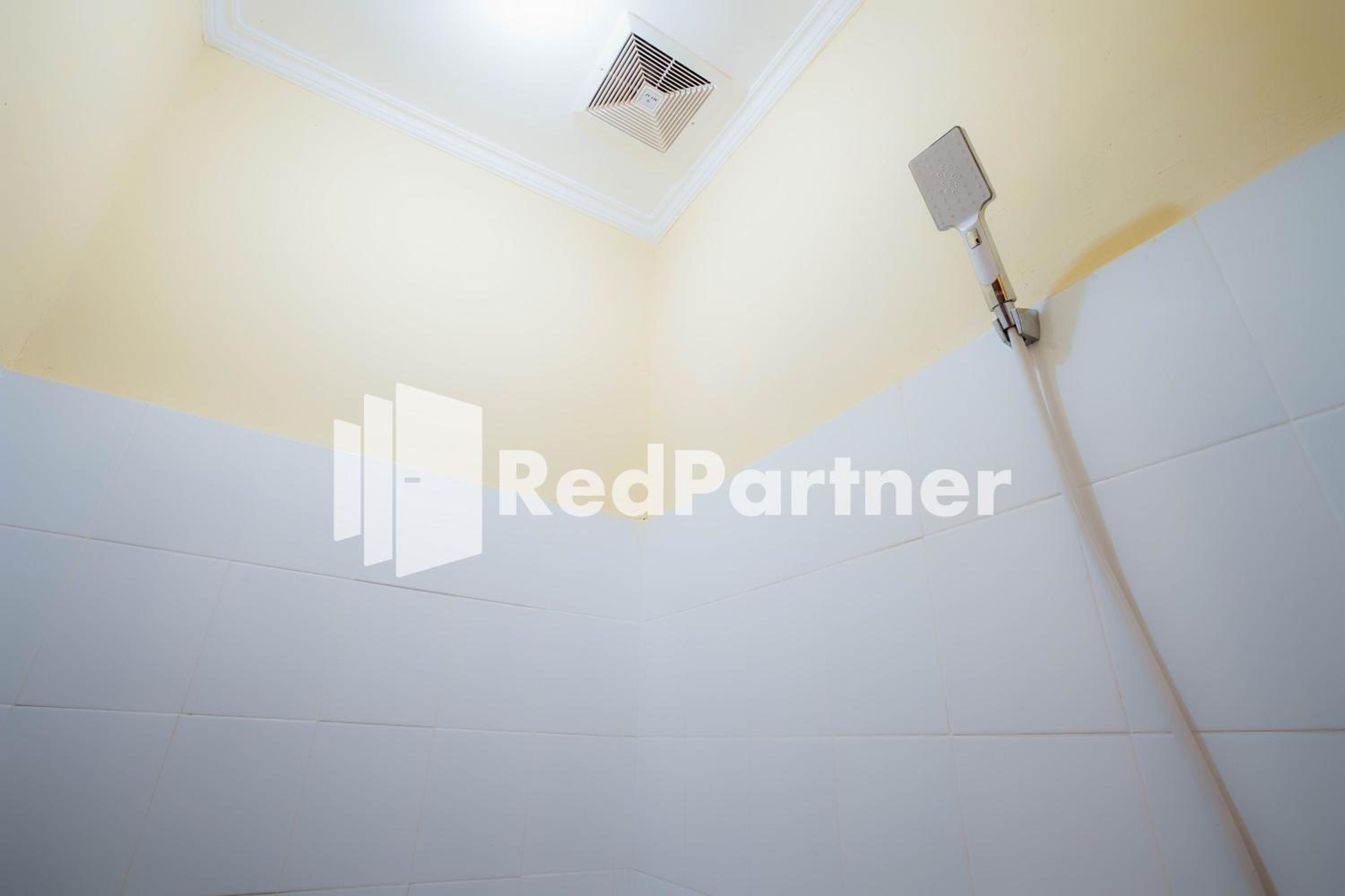 Standard Double Room - Photo 6