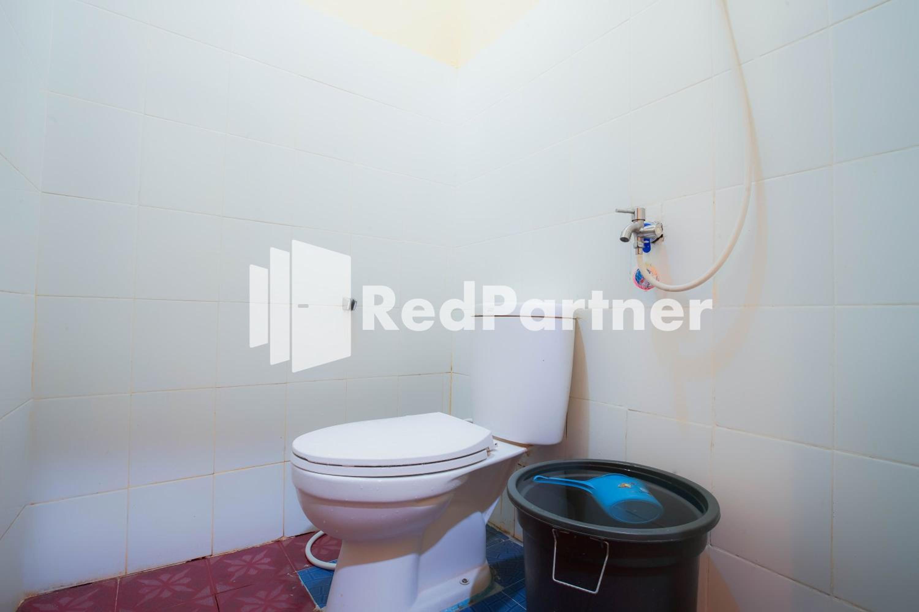 Standard Double Room - Photo 7