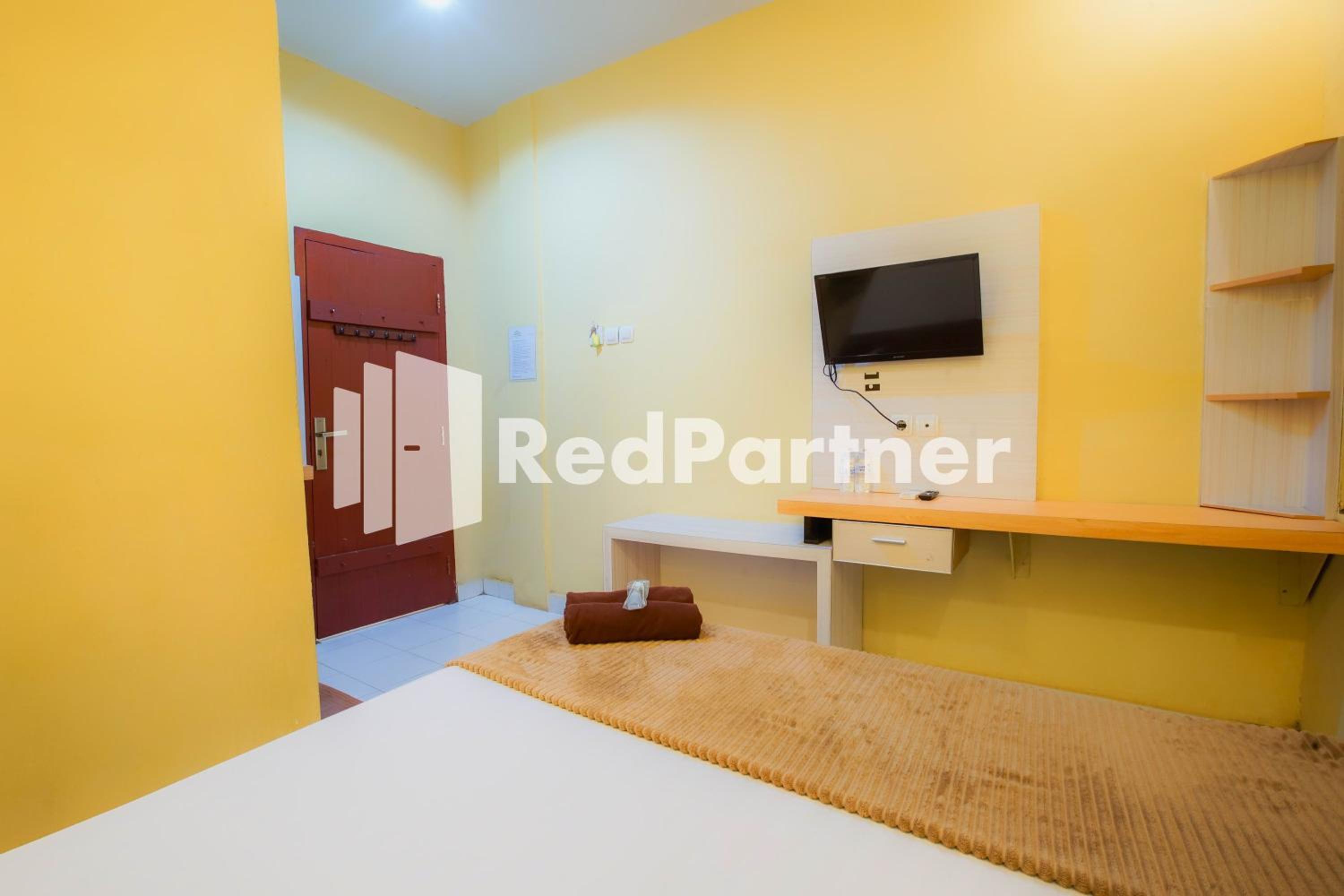 Standard Double Room - Photo 2