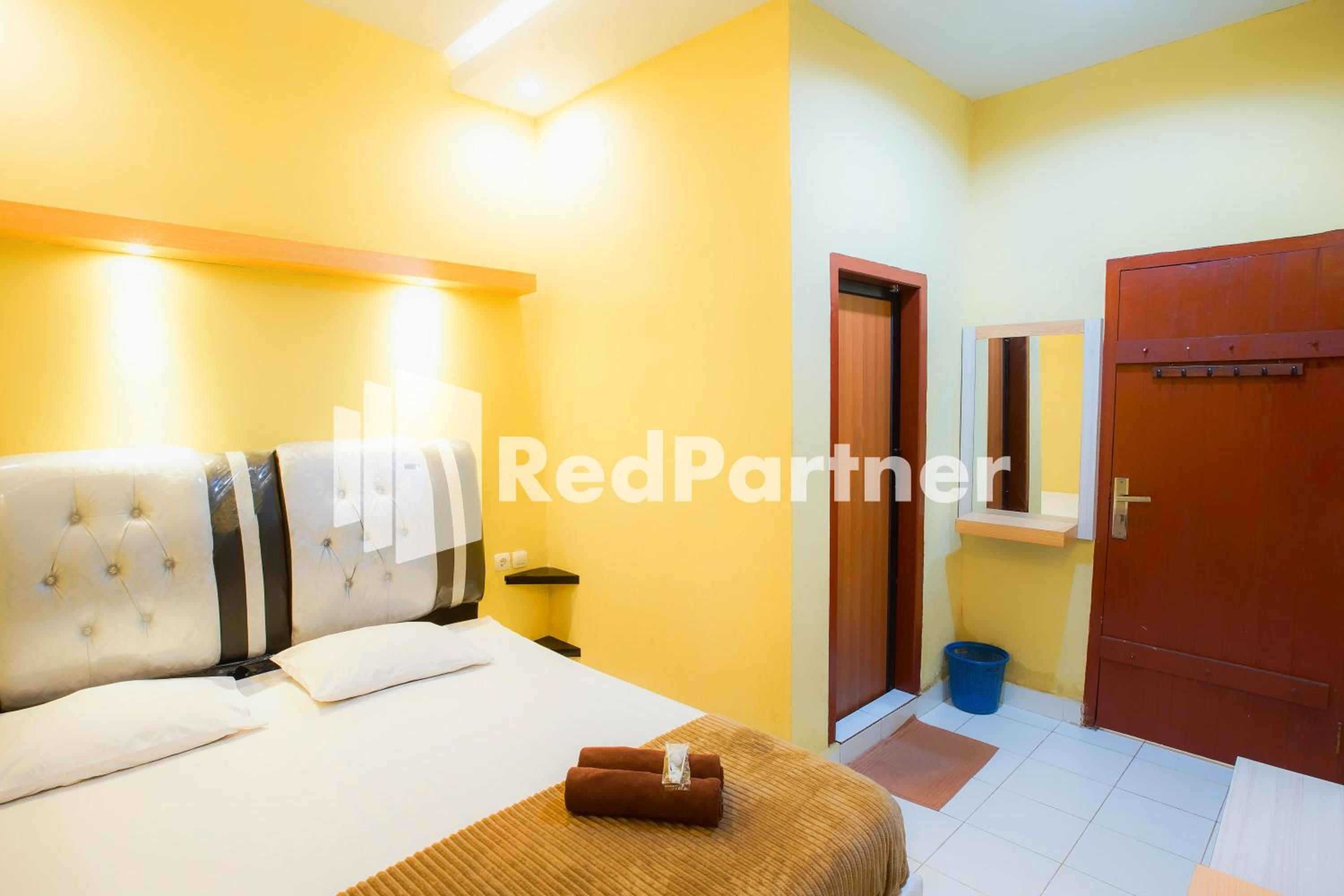 Standard Double Room - Photo 3