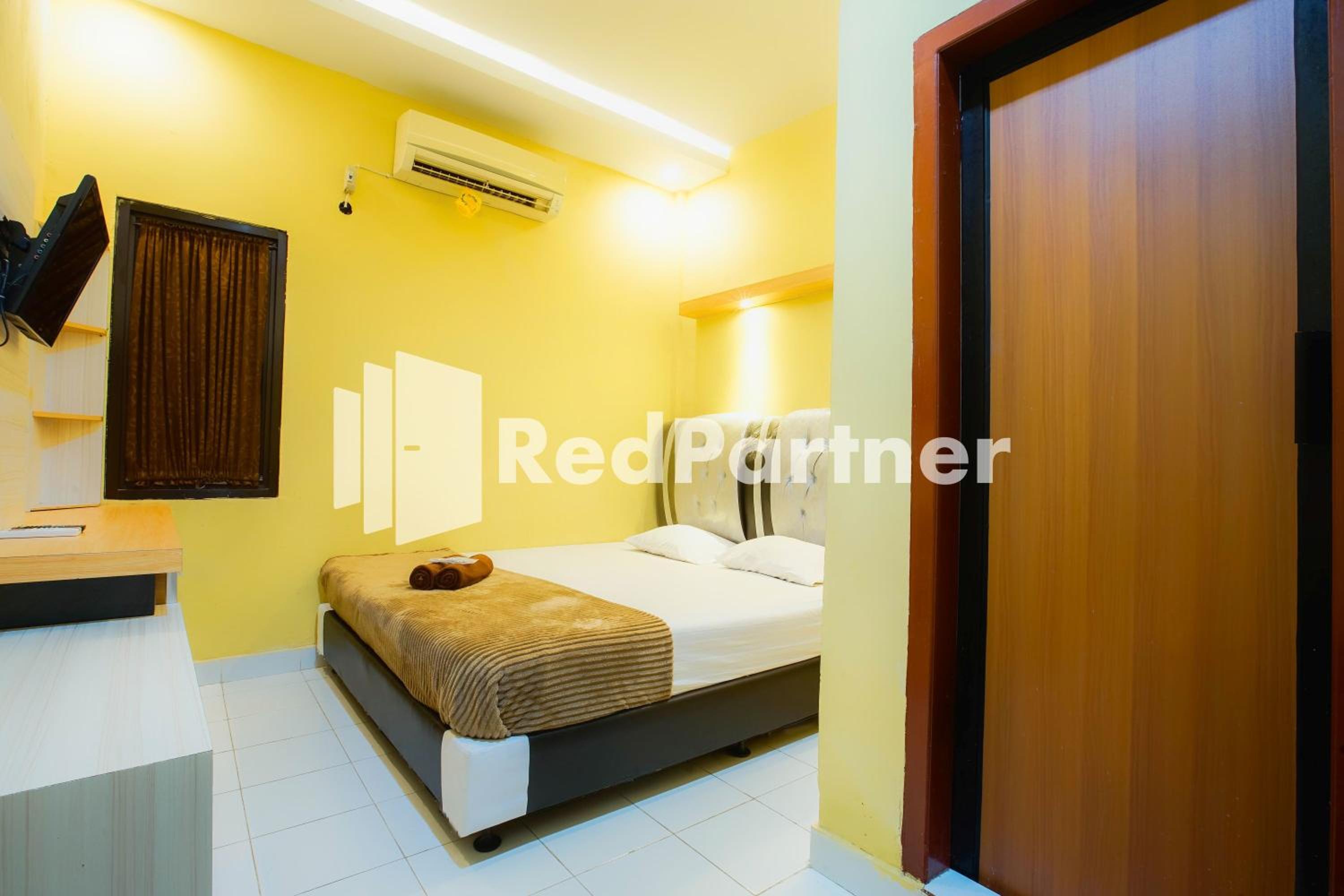 Standard Double Room - Photo 4