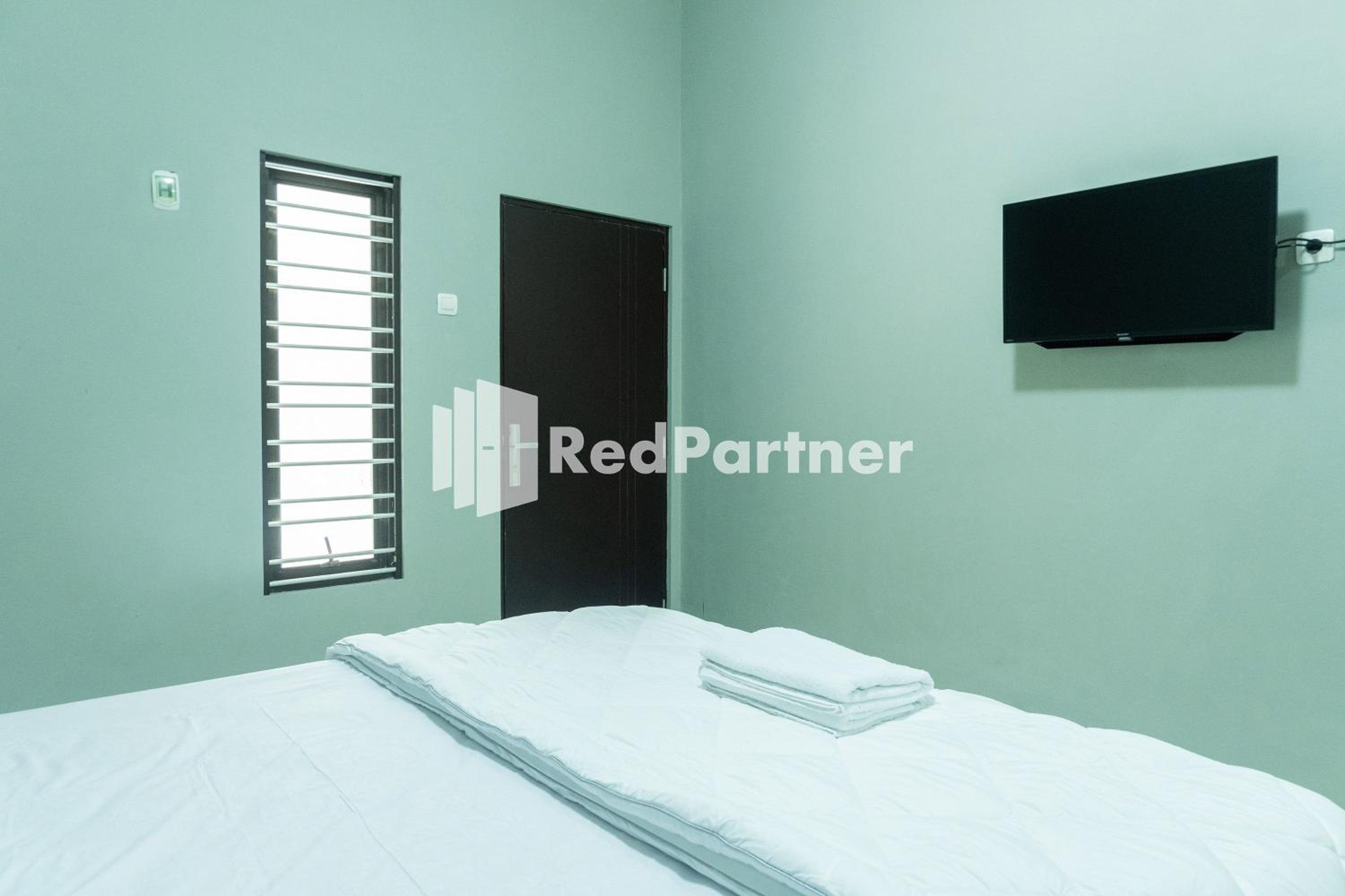 Standard Double Room - Photo 5