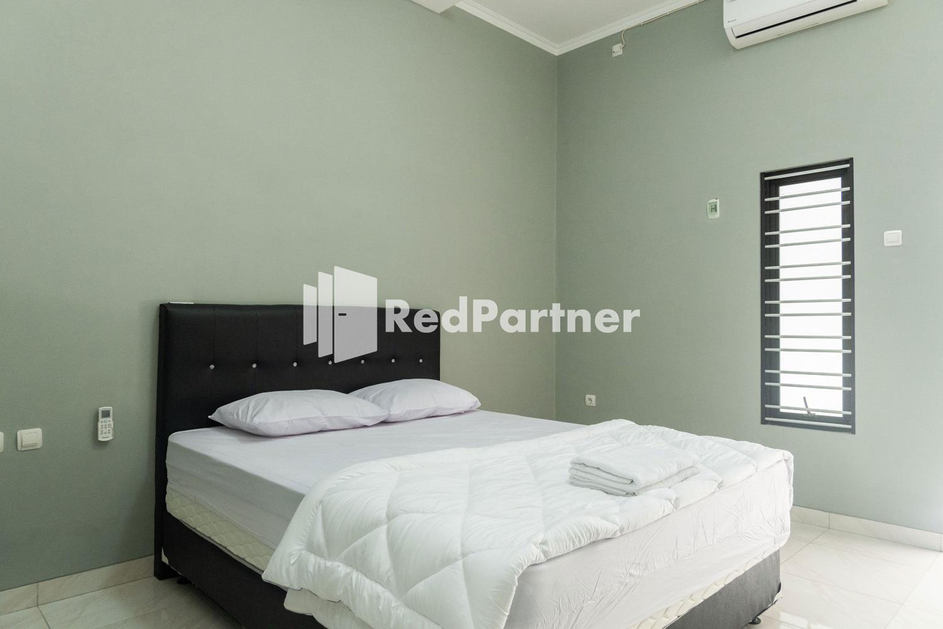 Standard Double Room - Photo 4