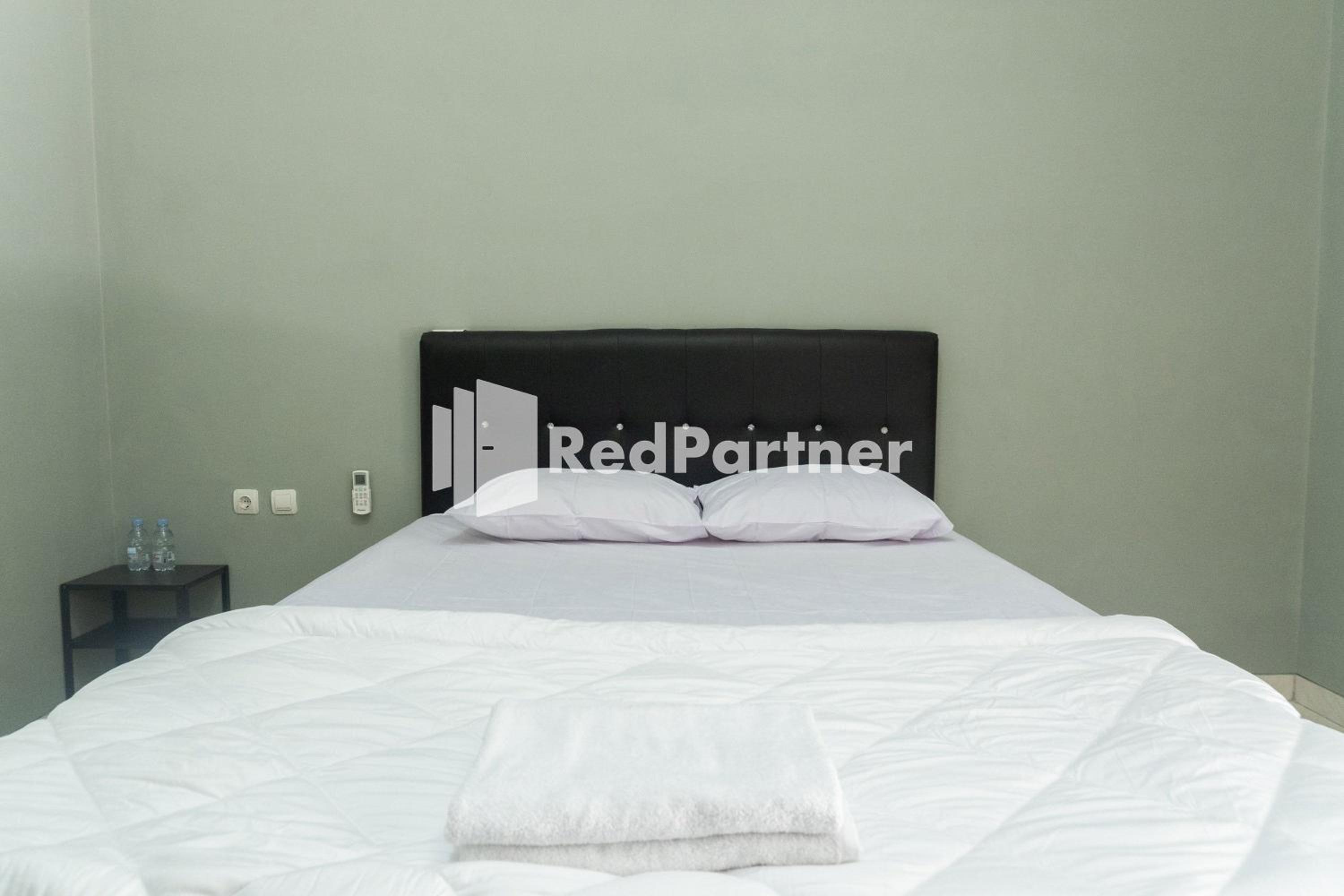 Standard Double Room - Photo 7