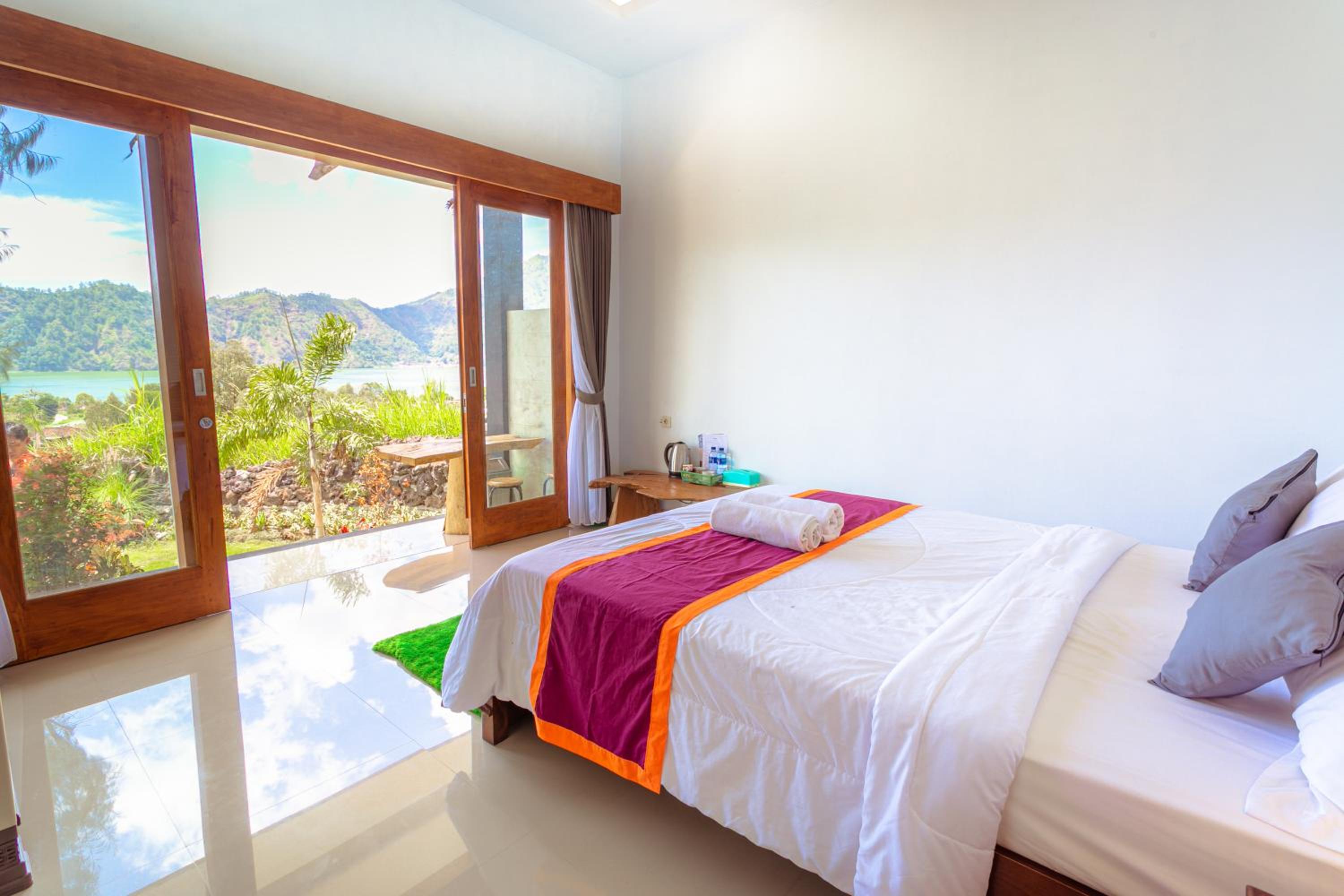 Deluxe Double Room - Photo 14