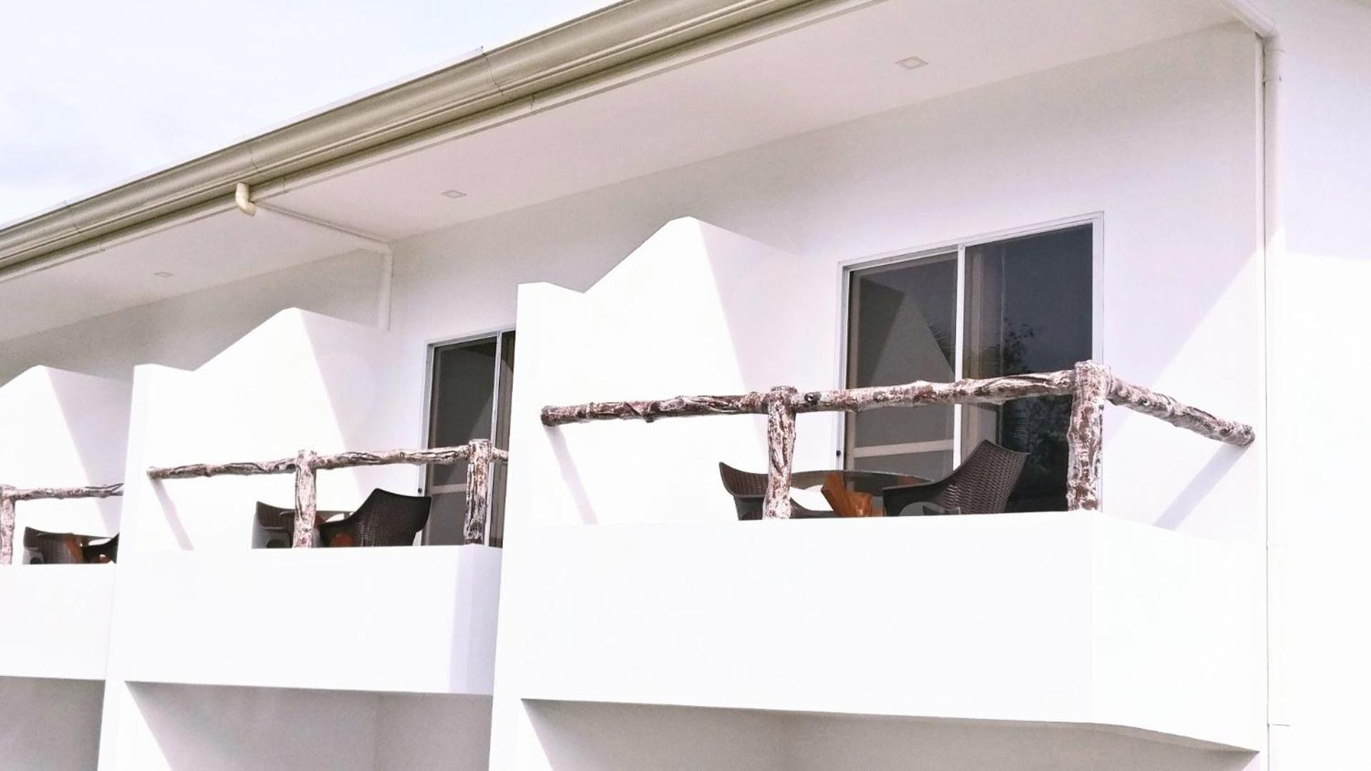 Double Room with Balcony photo 2
