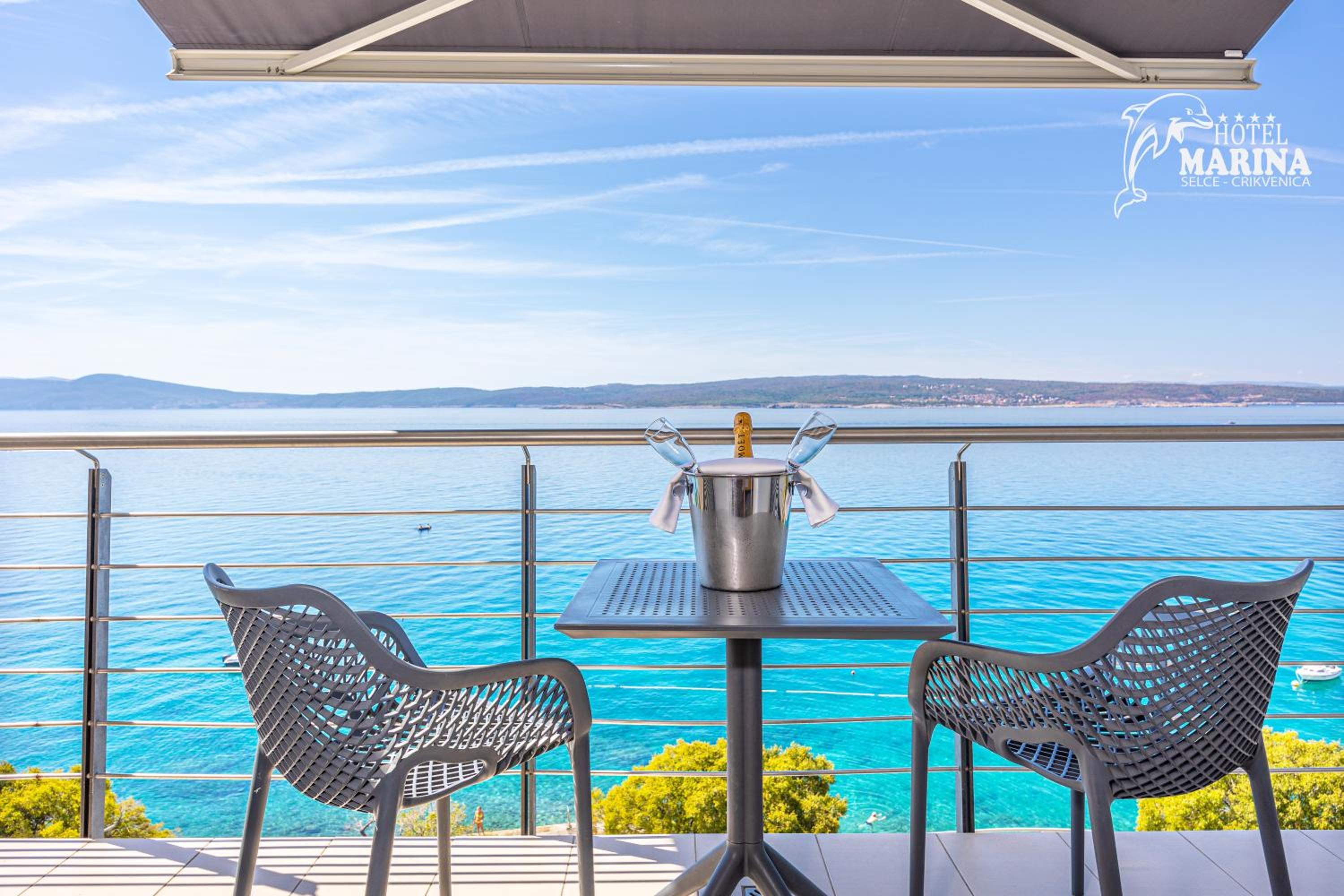 Twin Room with Sea View - Photo 1