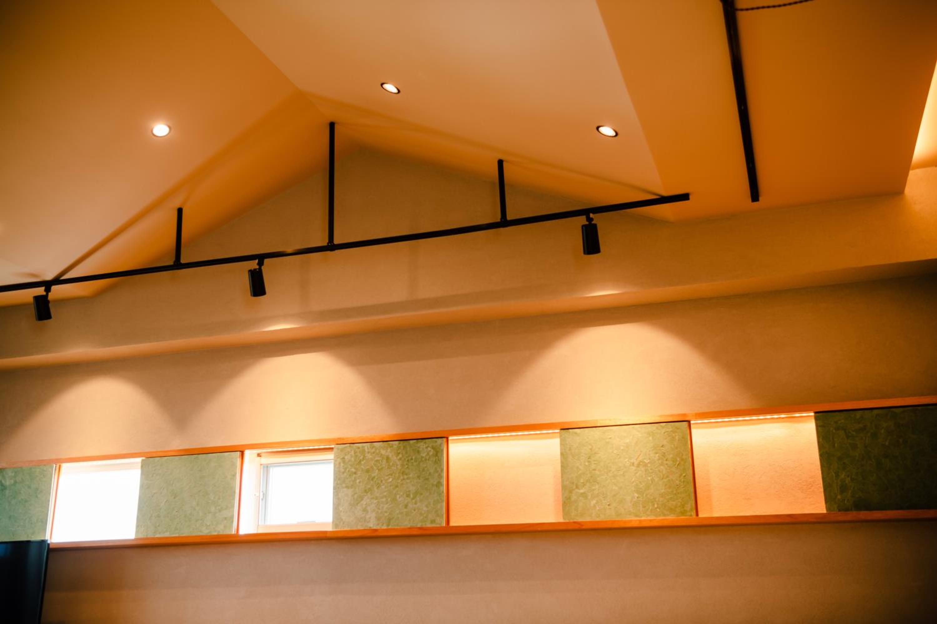 Superior Family Room - Photo 21