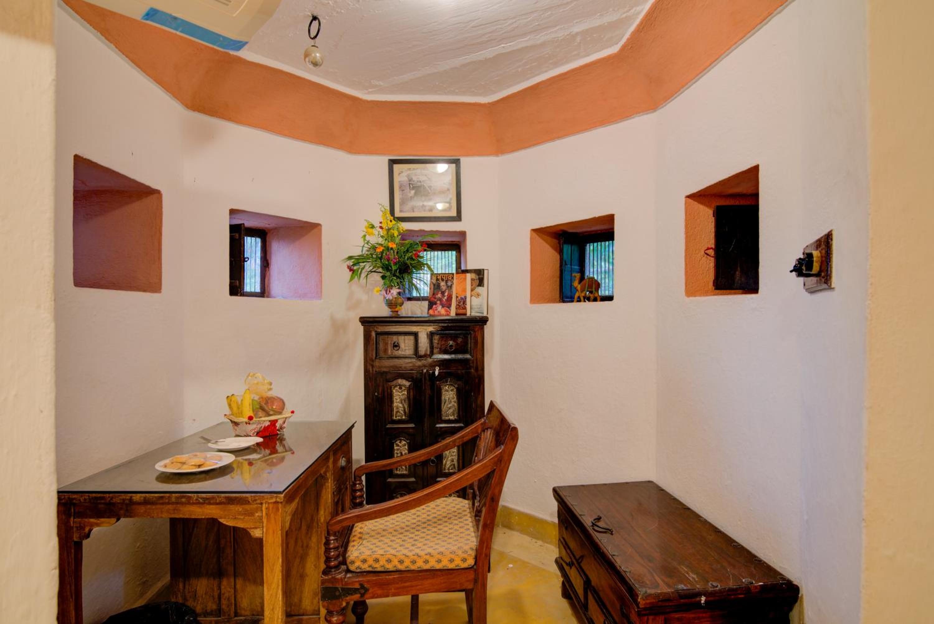Deluxe Room (Enjoy Hi-Tea with Cookie)  photo 3