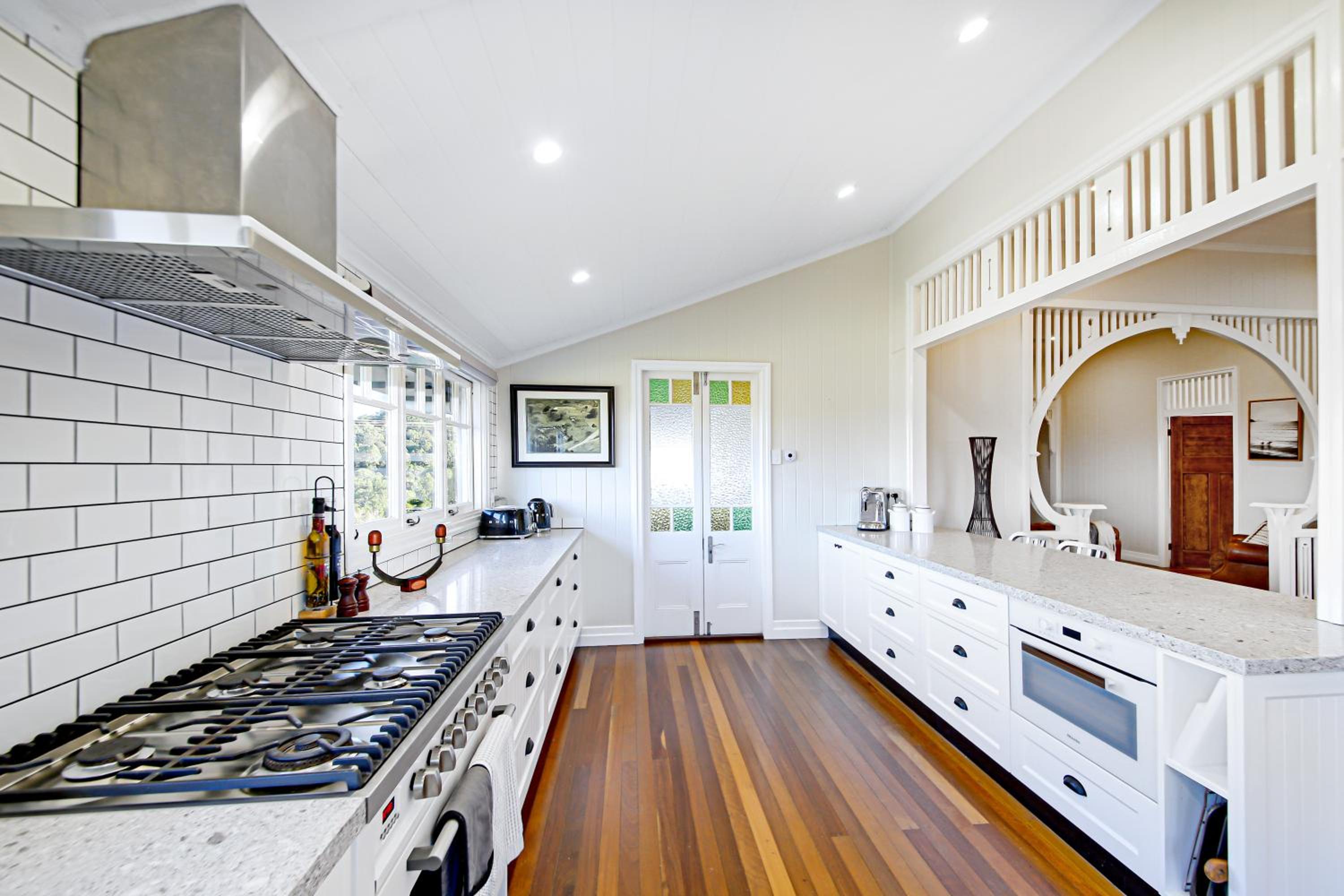 Four-Bedroom House photo 2