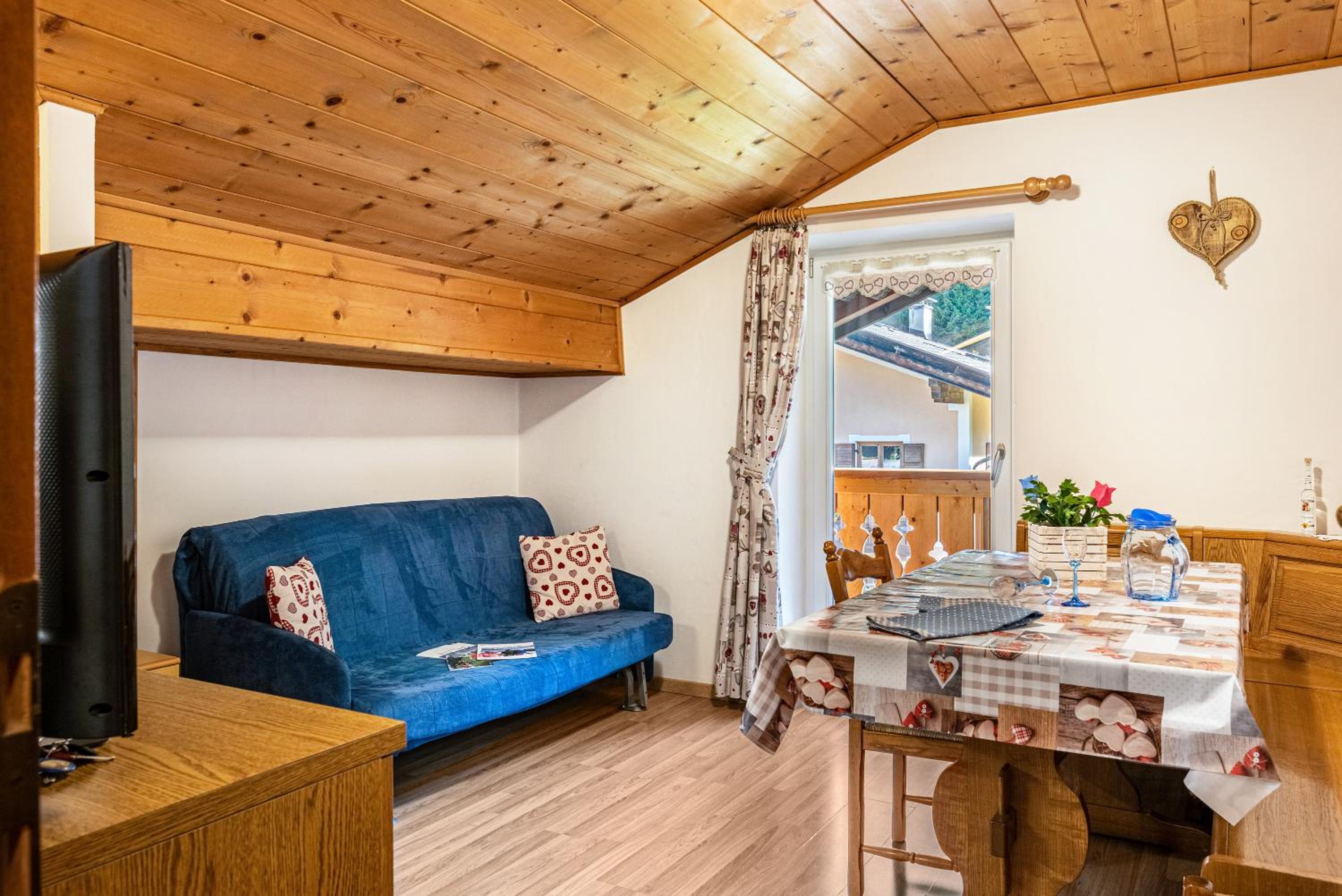 Superior One-Bedroom Apartment With Balcony
