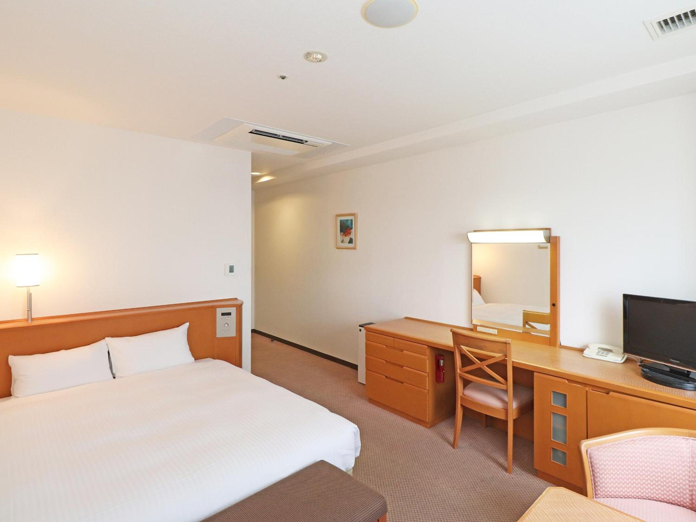 Superior Double Room - Smoking - Photo 9