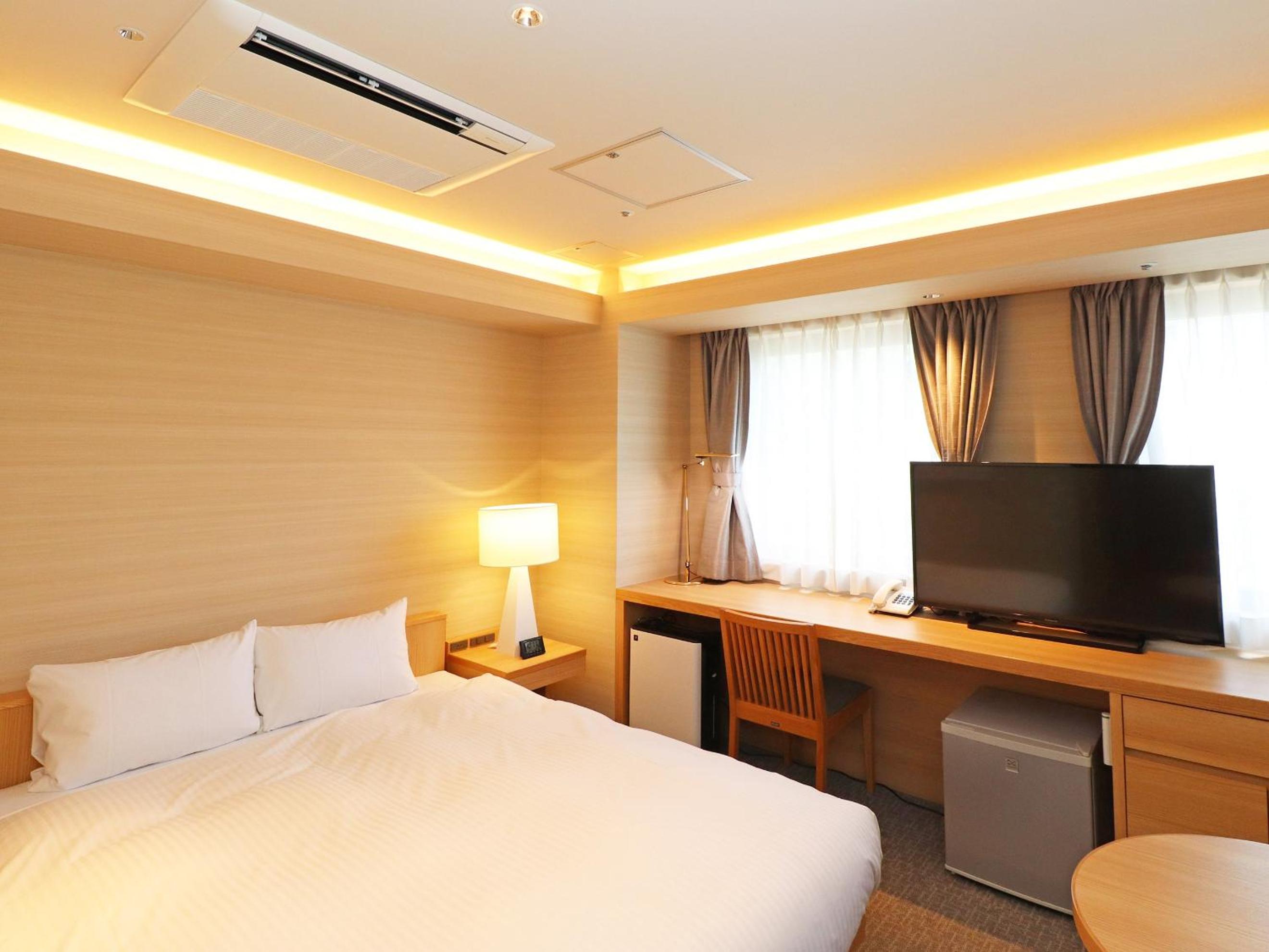 Deluxe Double Room - Non-Smoking - Photo 1