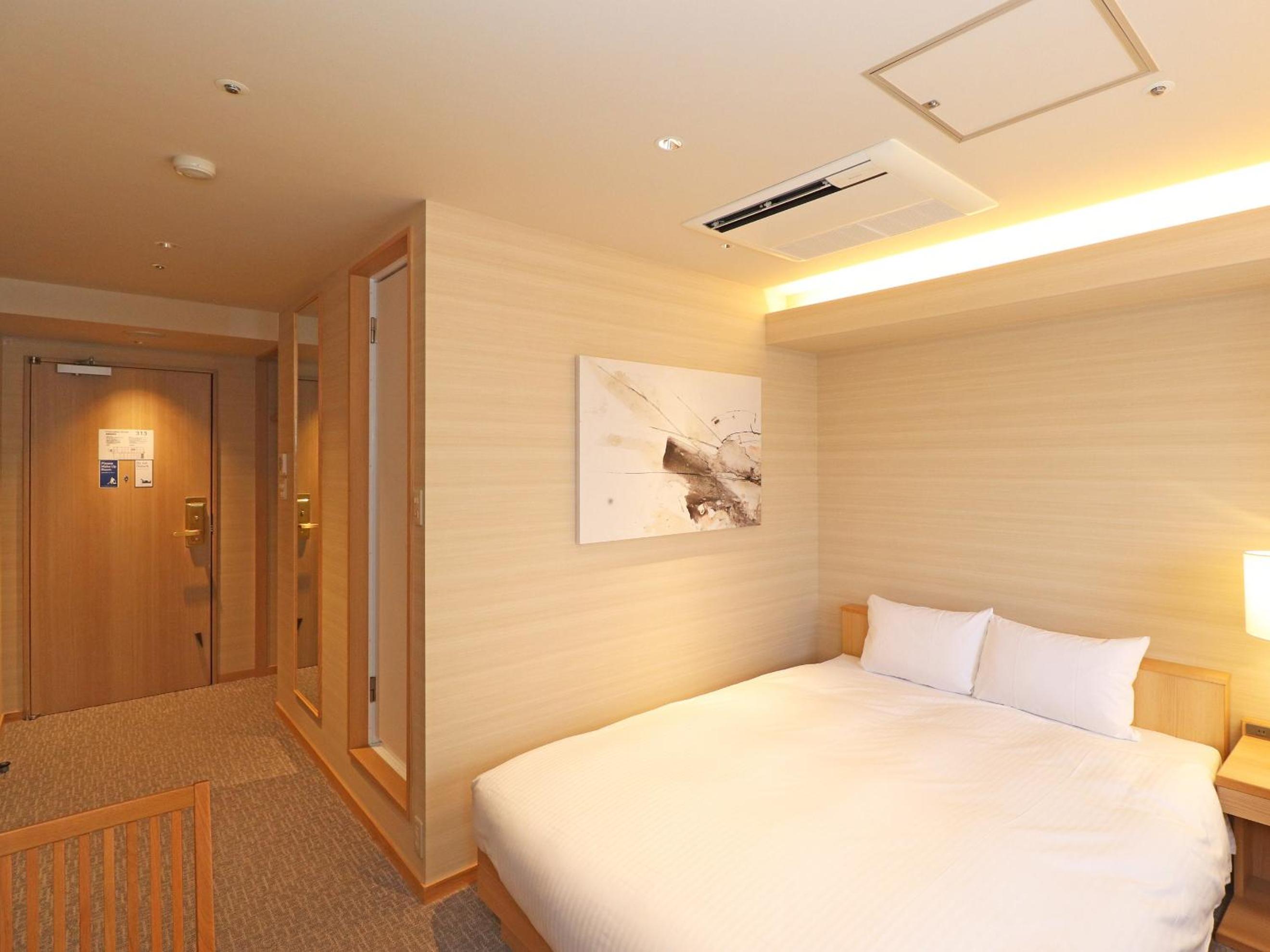 Deluxe Double Room - Non-Smoking - Photo 7