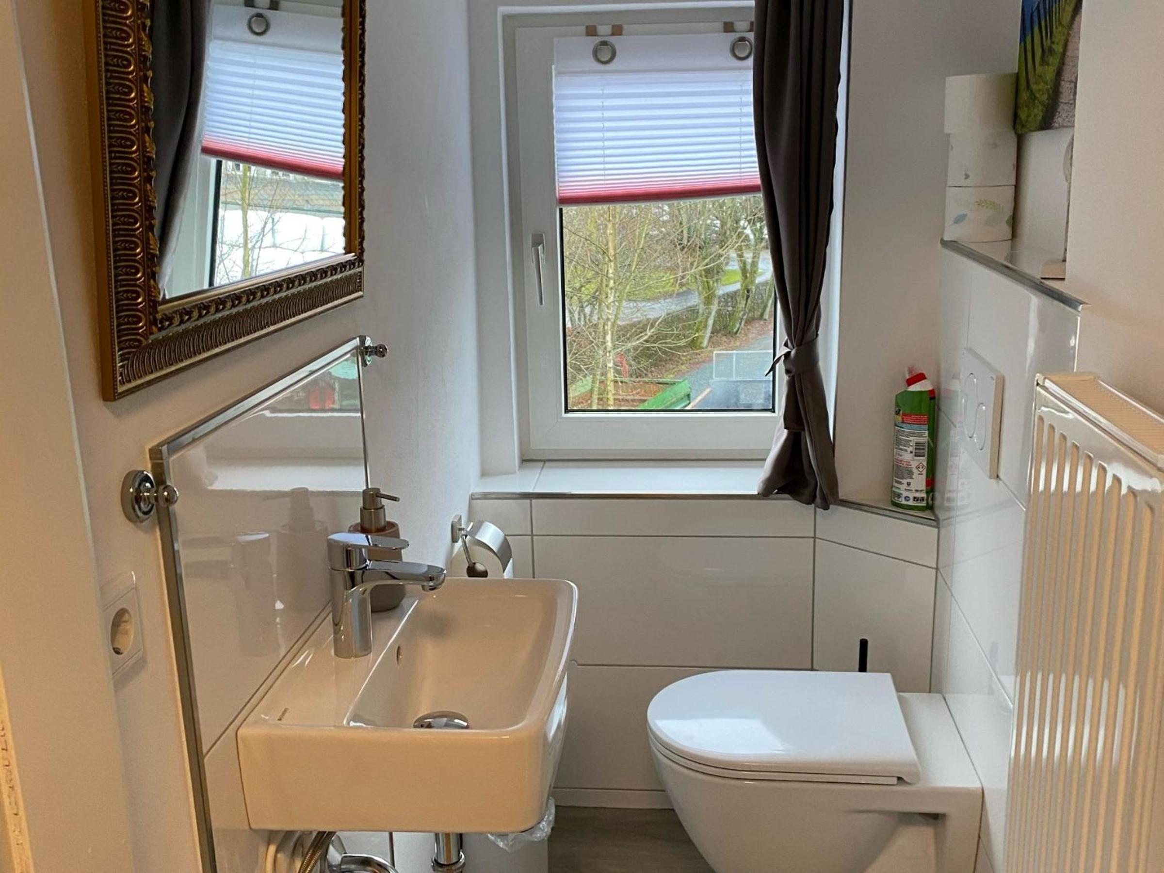 Two-Bedroom Deluxe Apartment with Garden View photo 3