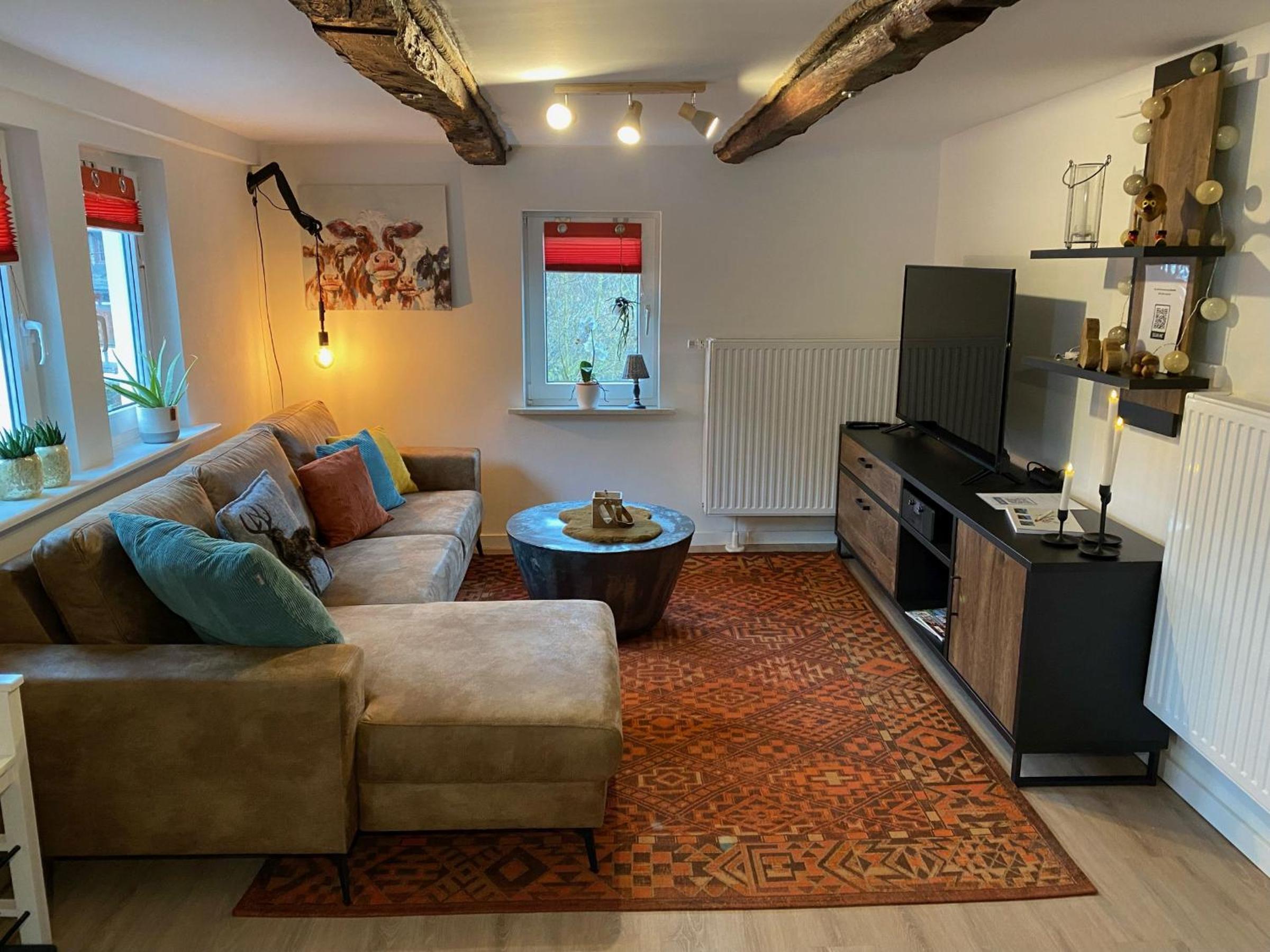 Two-Bedroom Deluxe Apartment with Garden View photo 1