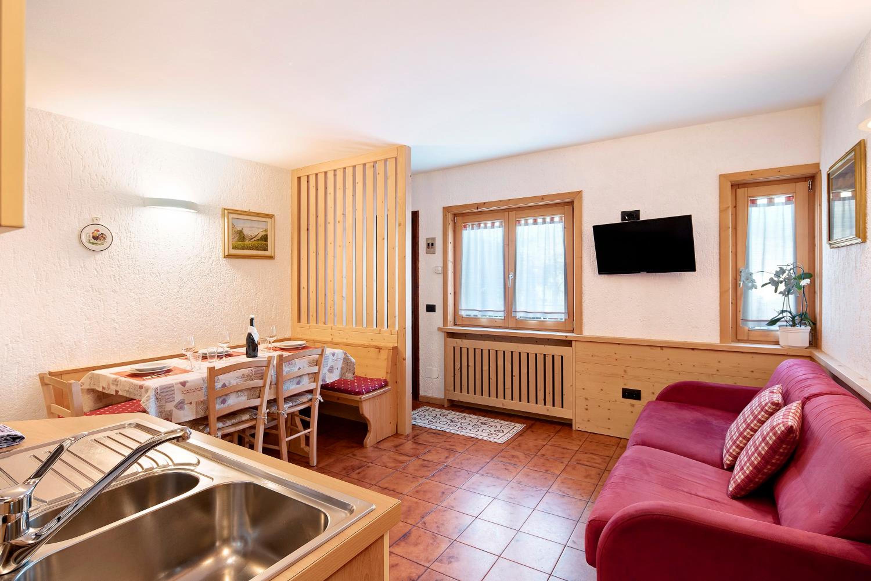 Two-Bedroom Deluxe Apartment with Garden View