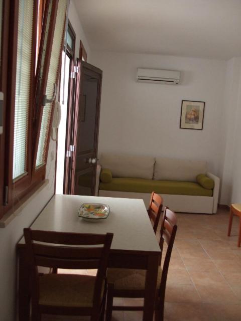 One-Bedroom Apartment with Terrace