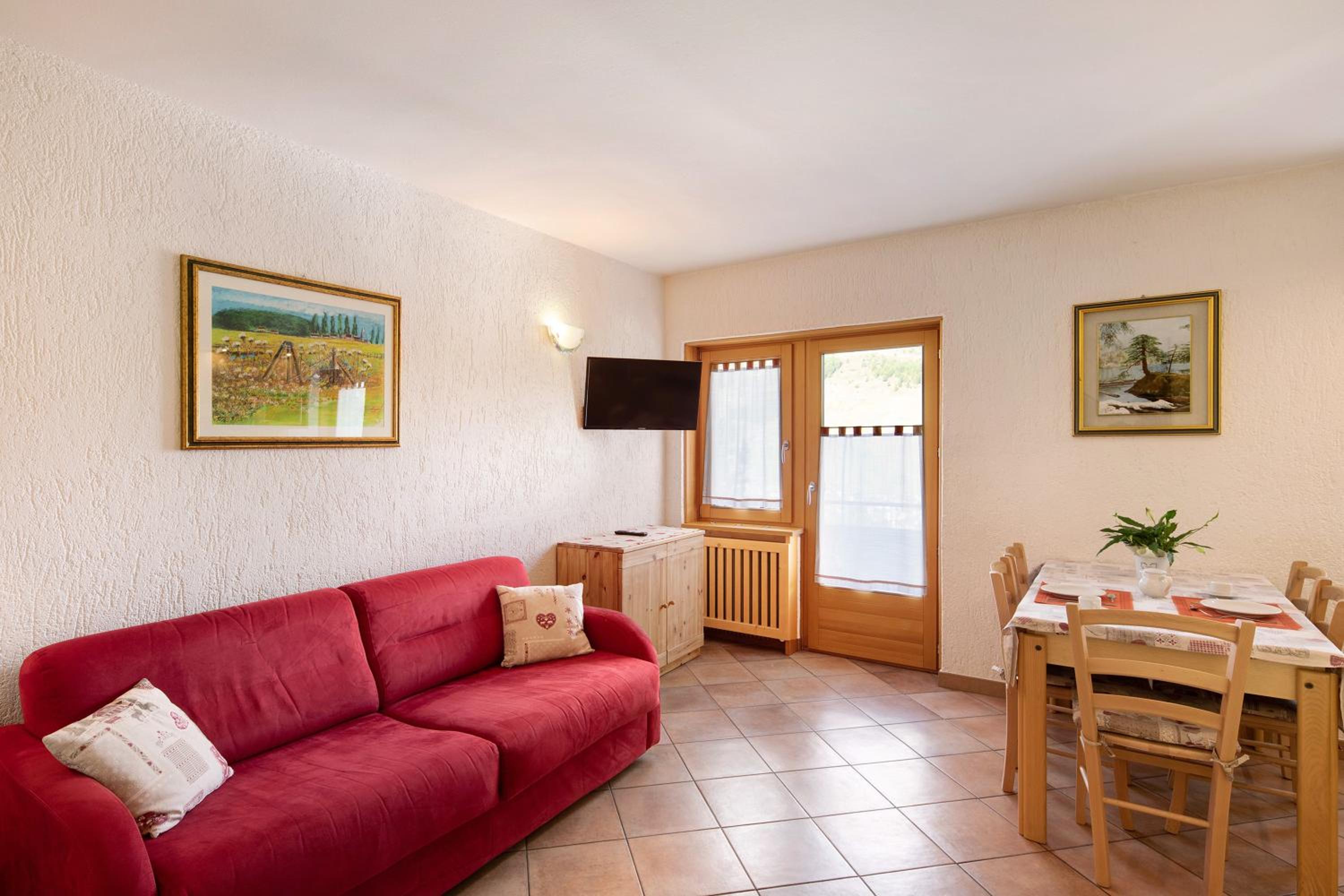 Superior One-Bedroom Apartment with Balcony