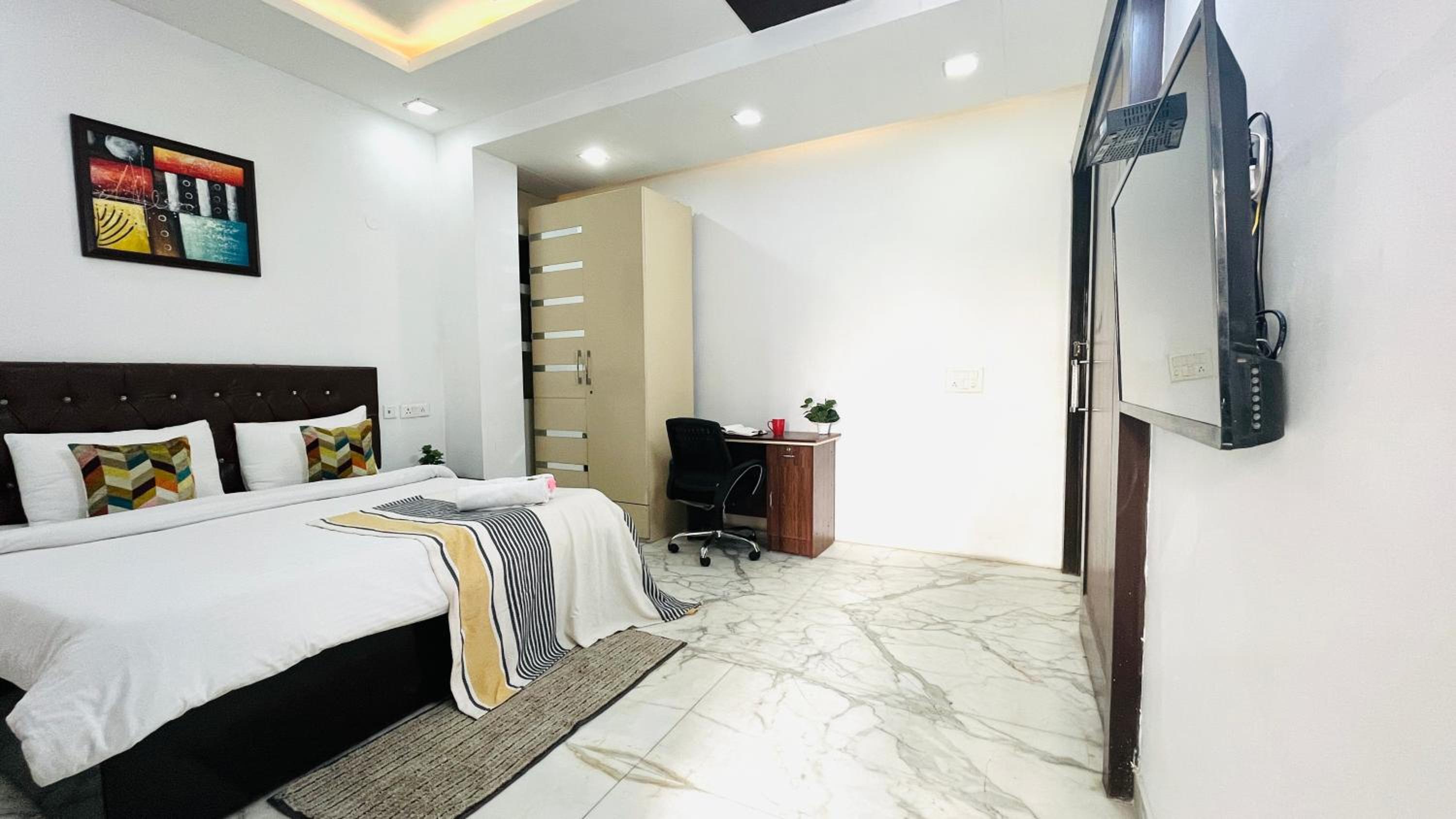 Premier Two-Bedroom Apartment