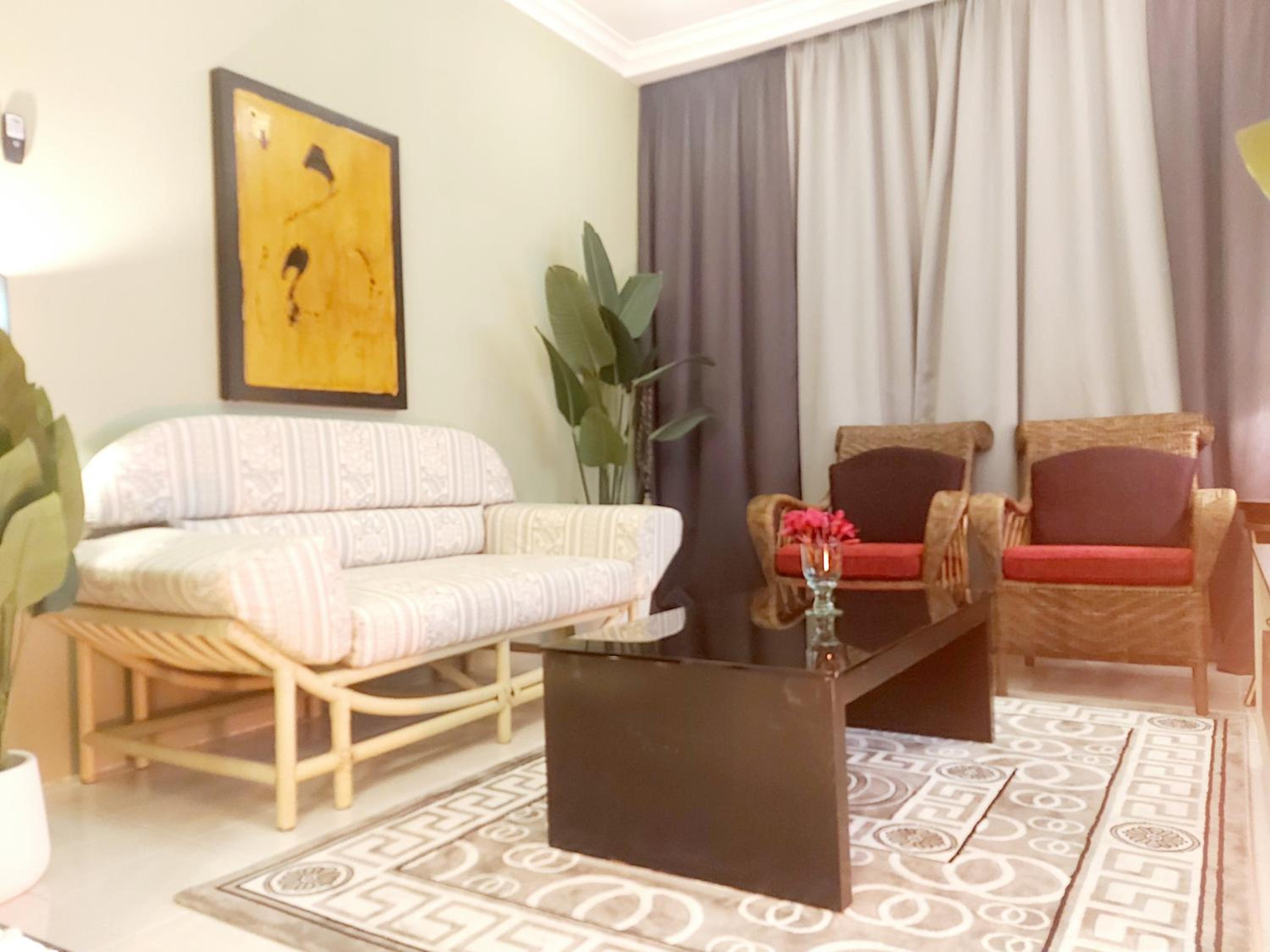 Apartment photo 1