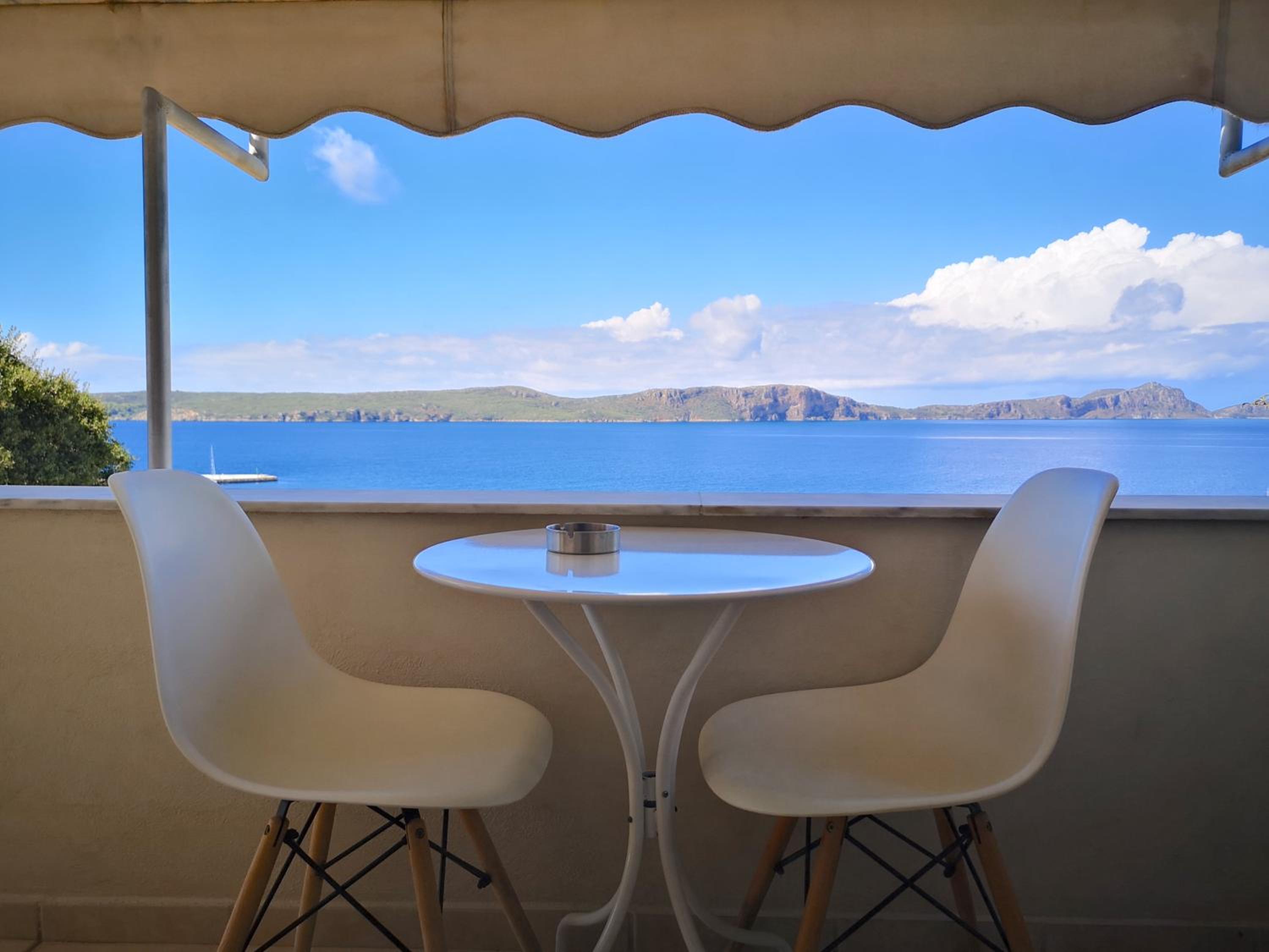 Studio with Sea View - Photo 4
