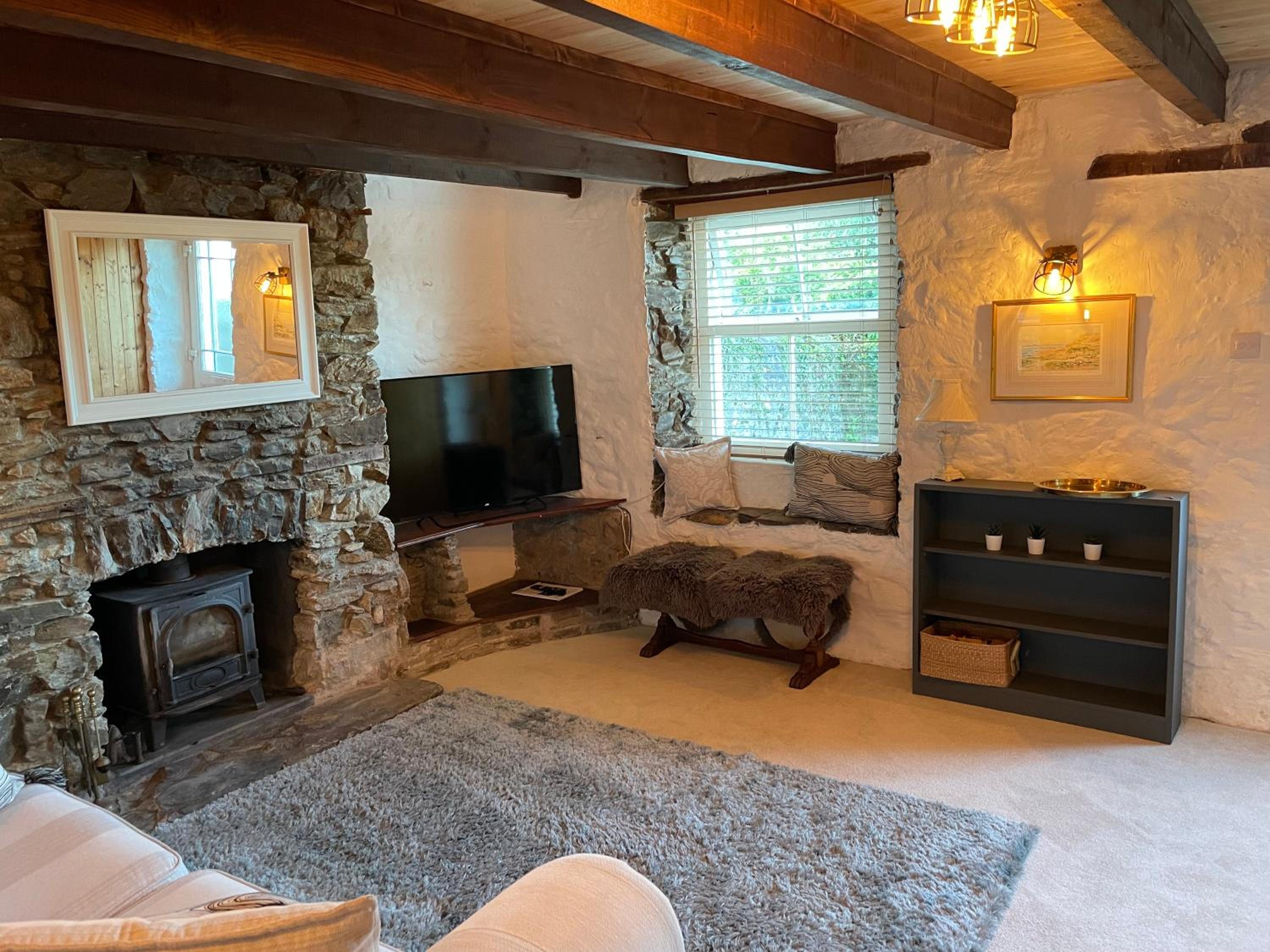 Three-Bedroom House photo 1