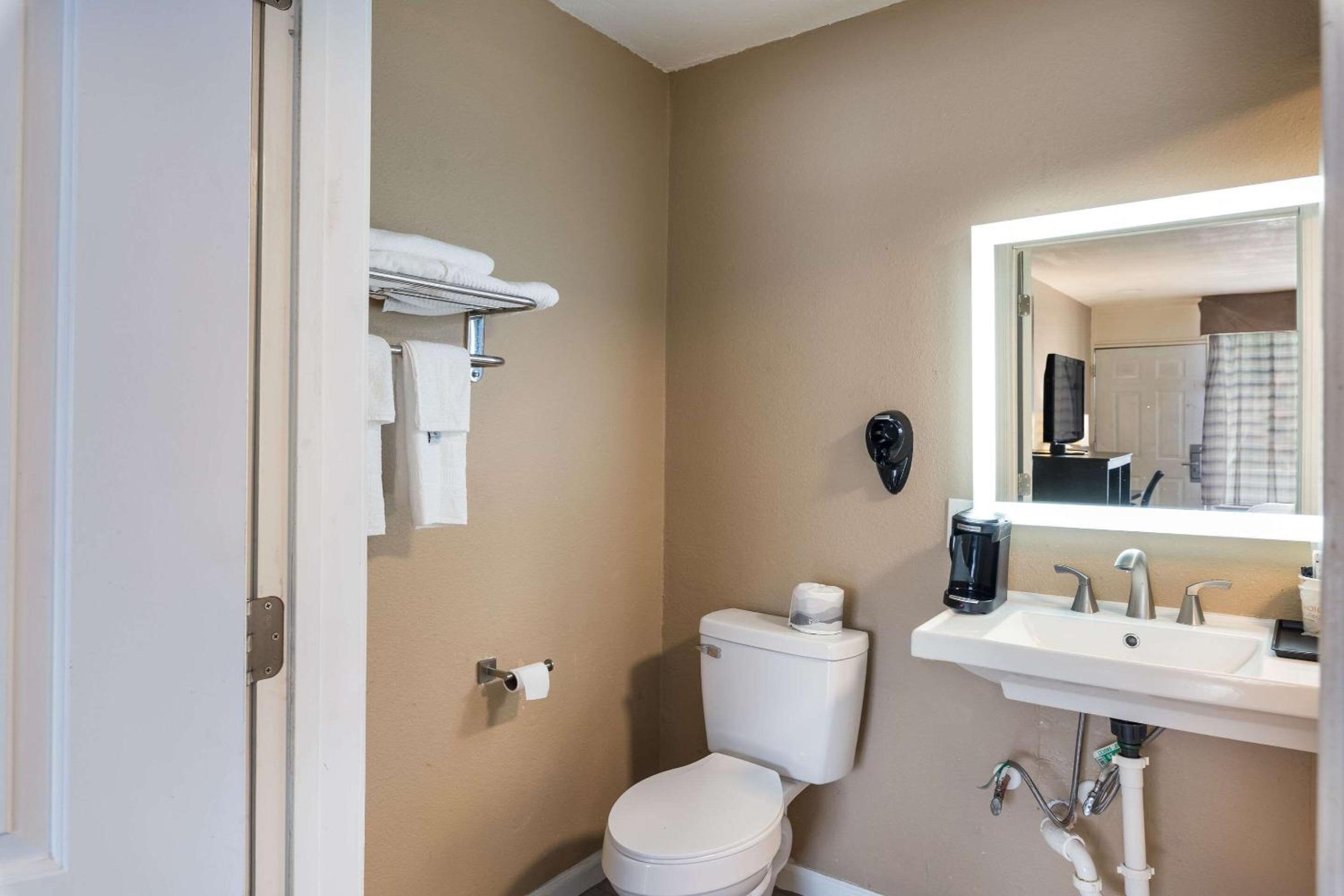 Quality Inn Gastonia East, Photo 6