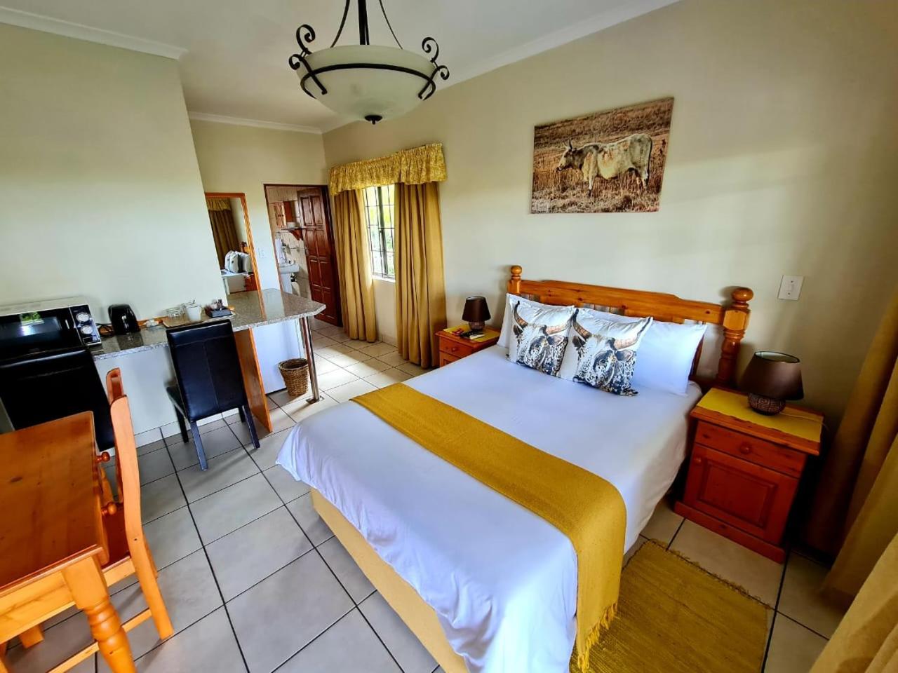 Superior Double or Twin Room - Photo 3