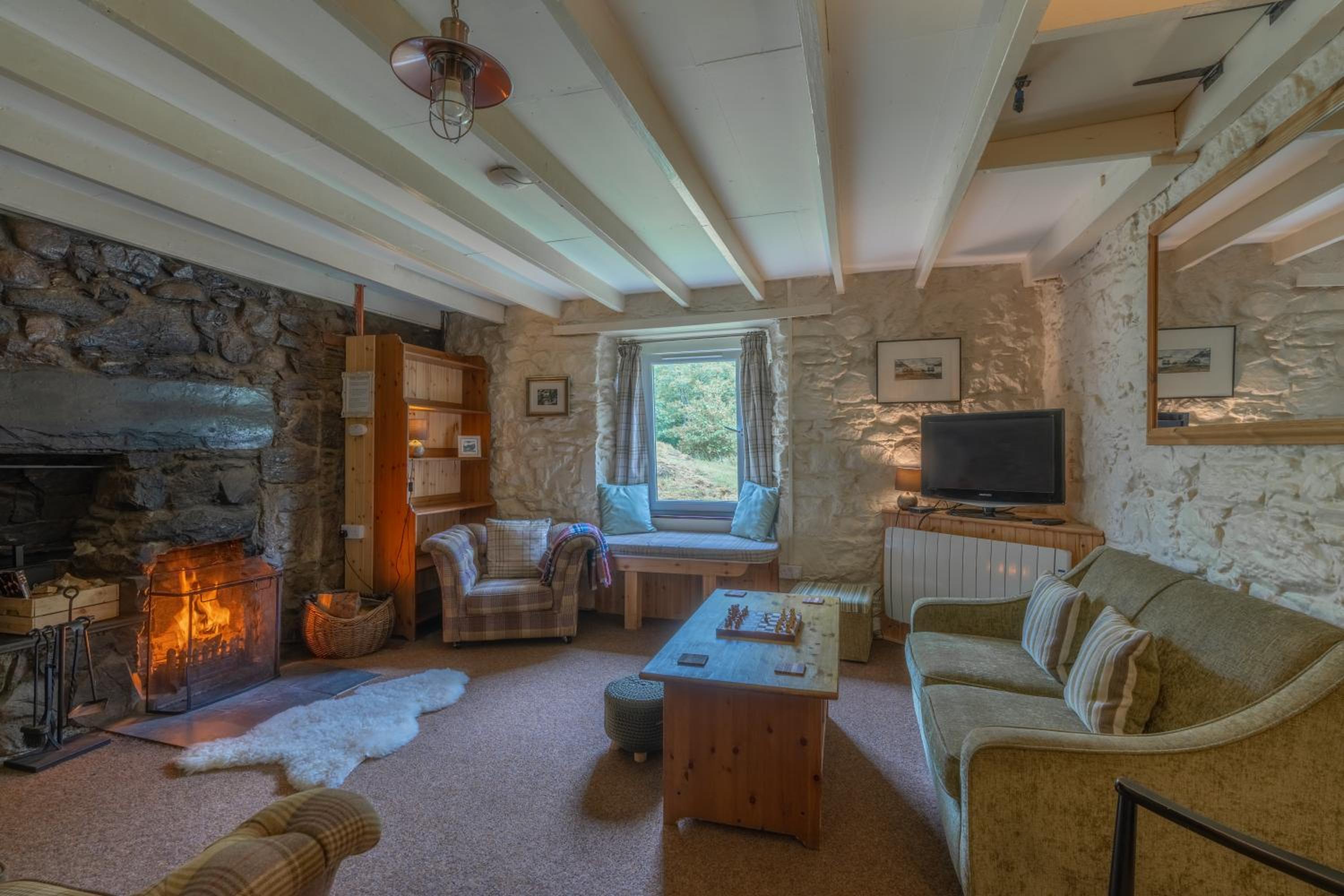 One-Bedroom House photo 1