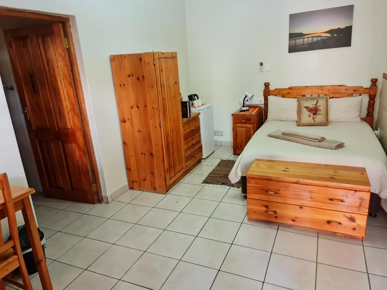 Standard Double Room photo 1
